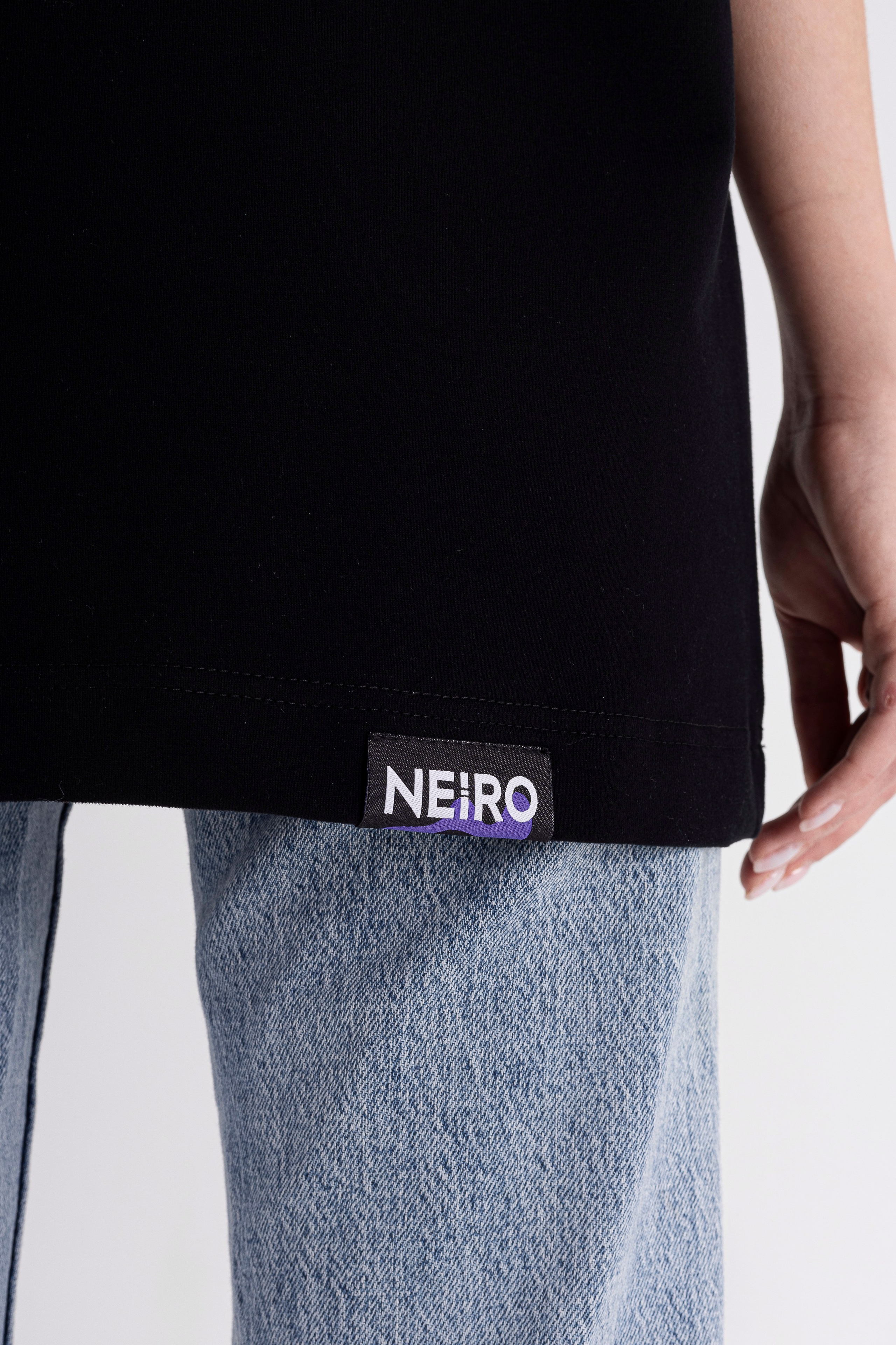 Футболки. Фото для маркетплейсов в самых сочных локациях города Сочи