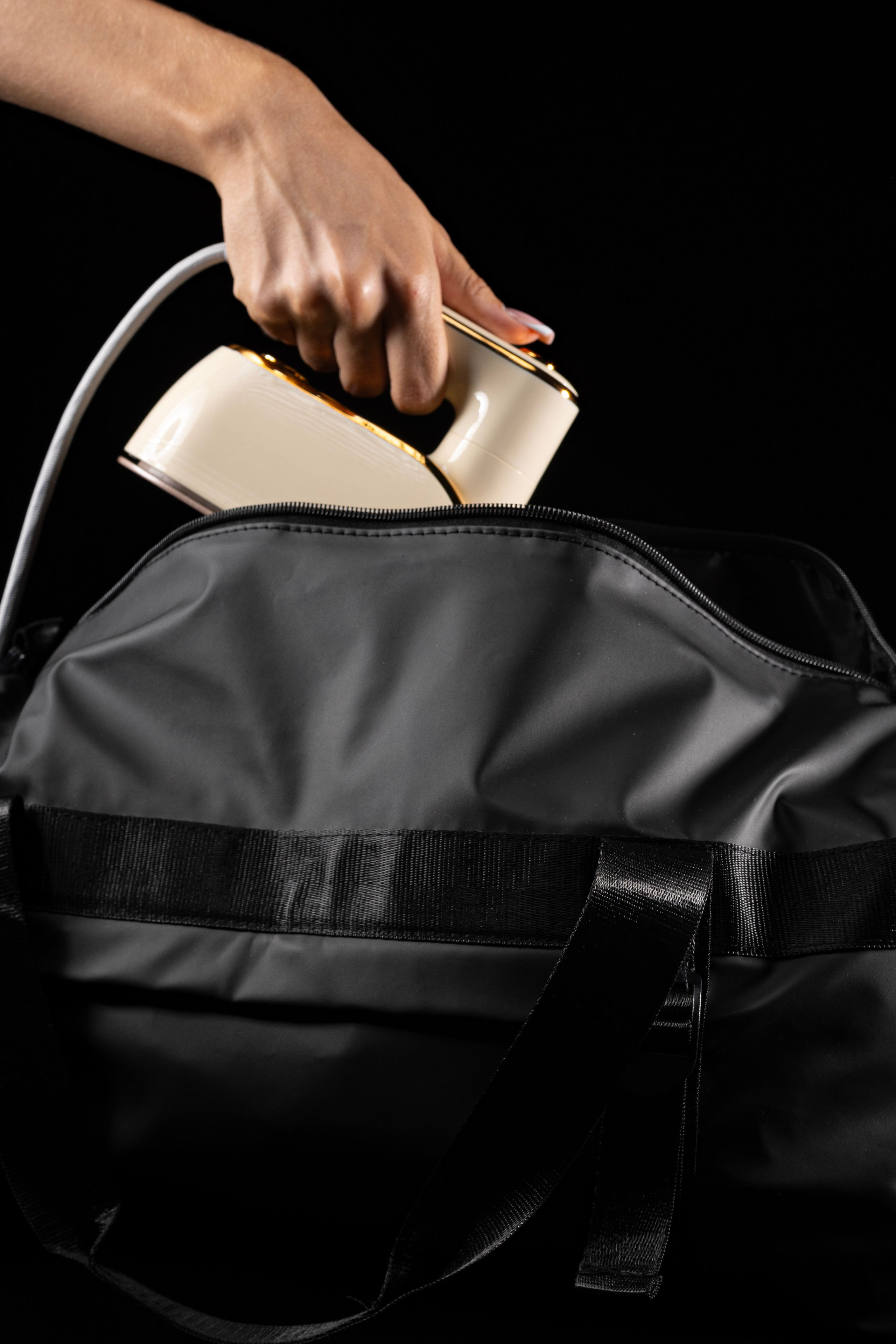 Отпариватель. Фото для маркетплейсов в самых сочных локациях города Сочи