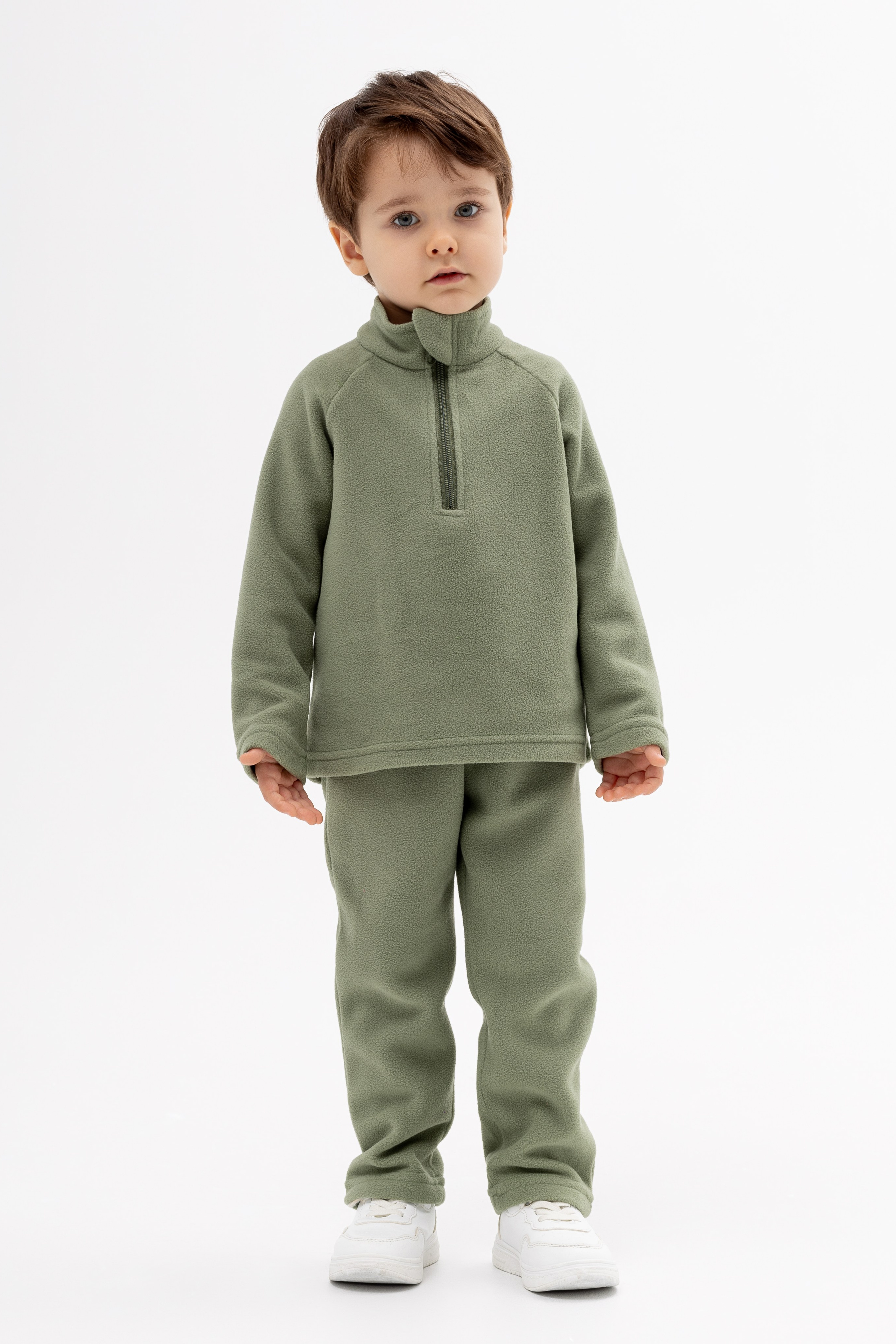 Костюм. Фото для маркетплейсов в самых сочных локациях города Сочи