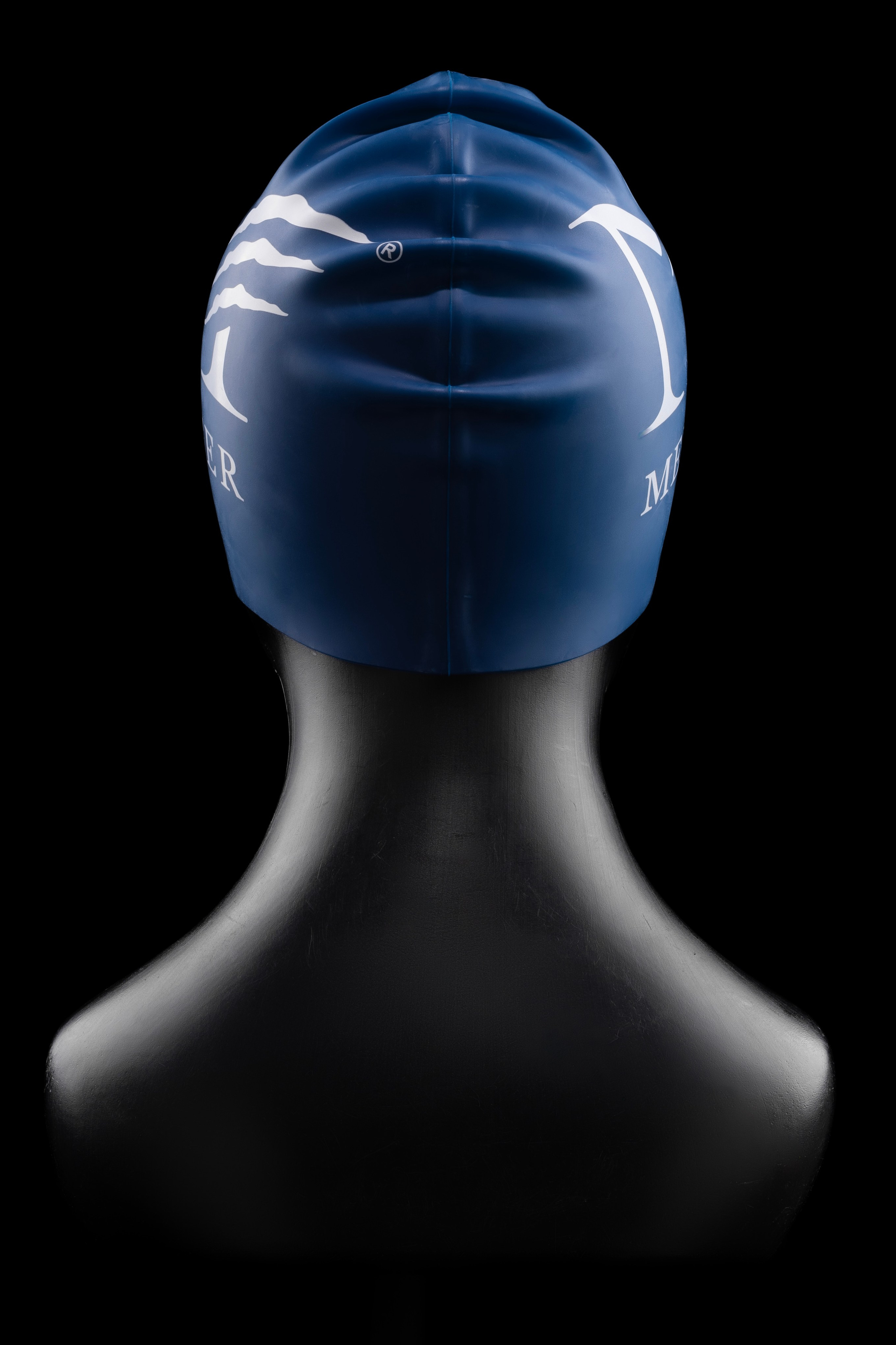 Шапки для бассейна. Фото для маркетплейсов в самых сочных локациях города Сочи