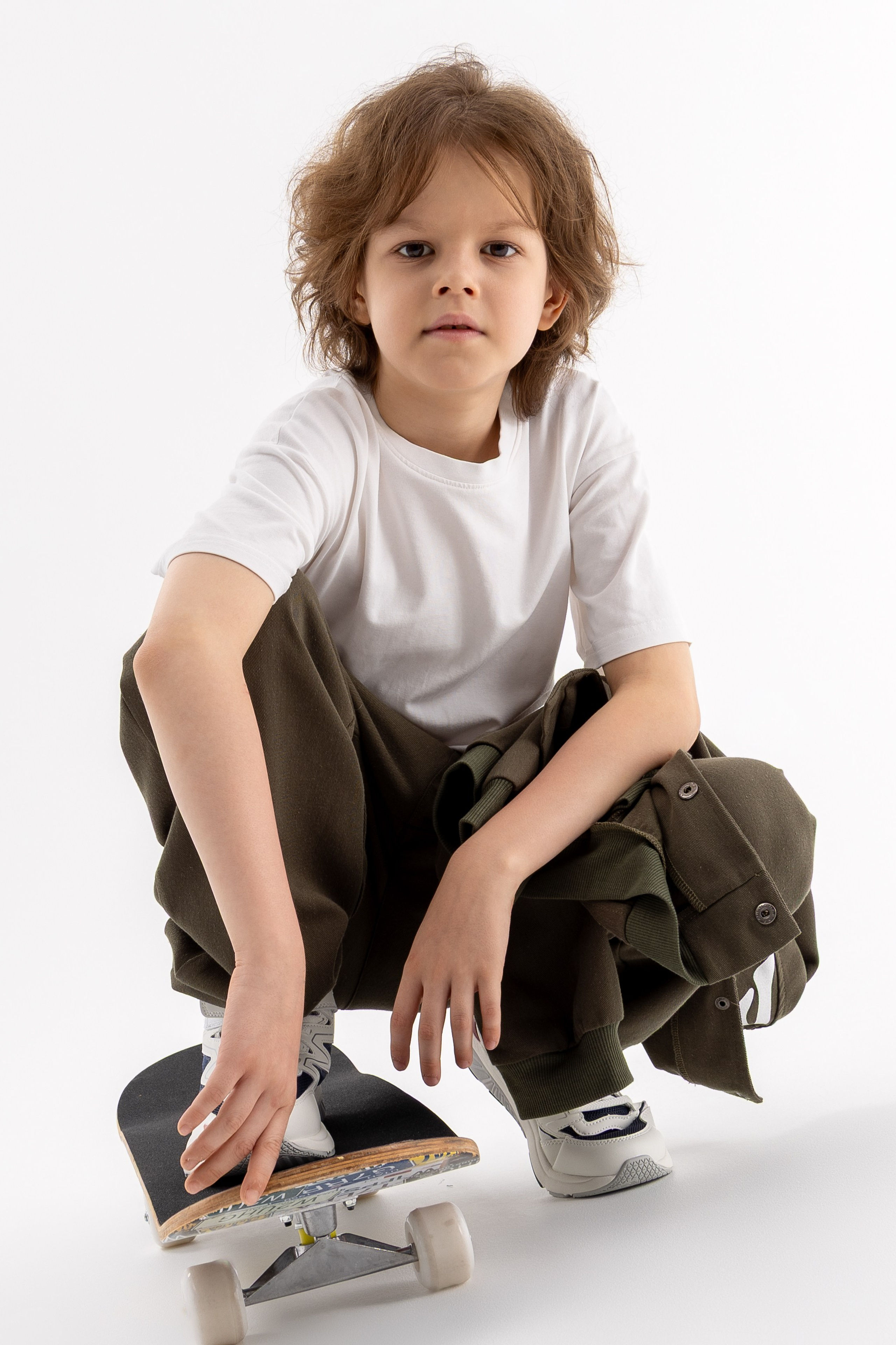 Костюм. Фото для маркетплейсов в самых сочных локациях города Сочи