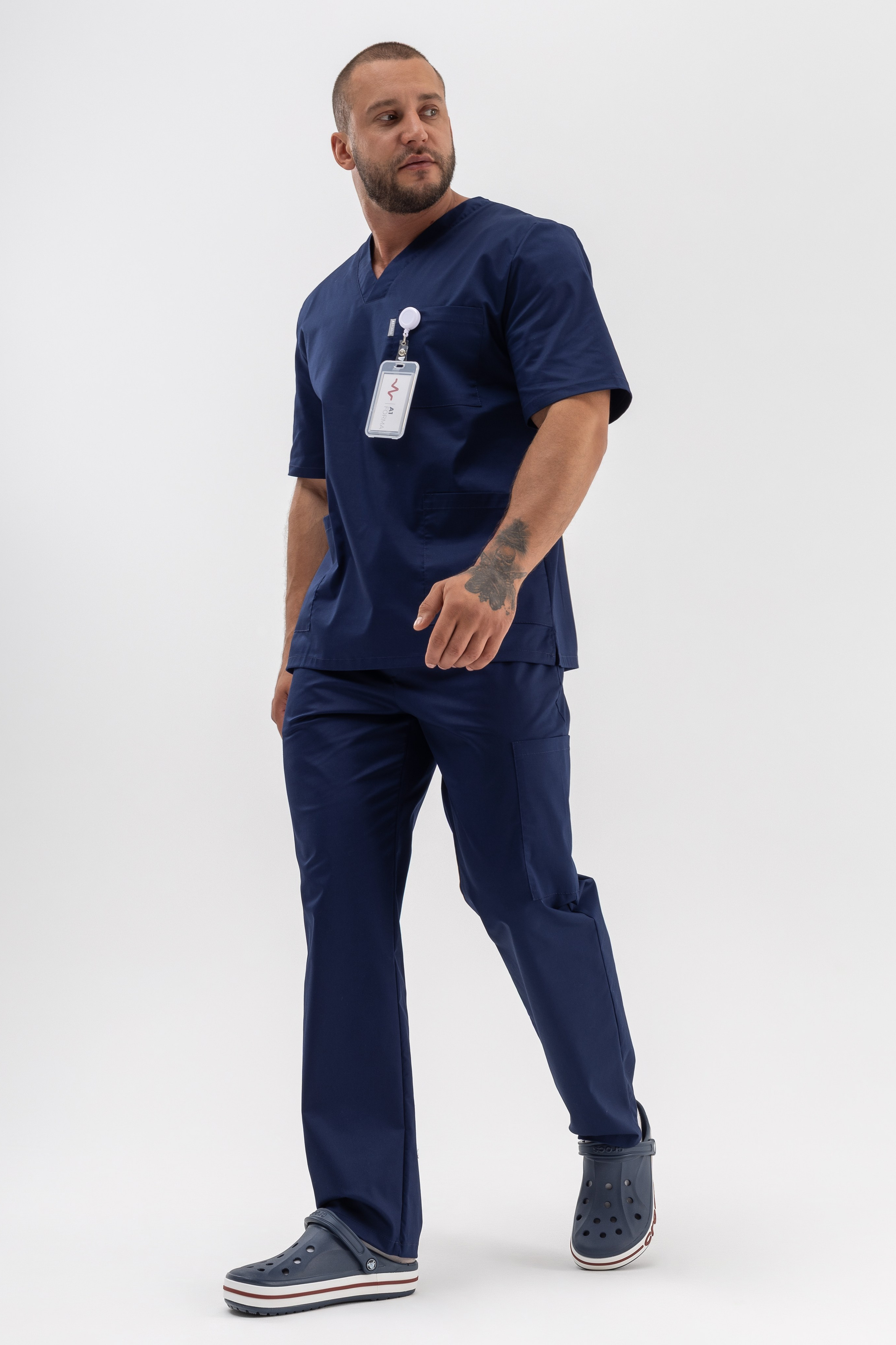 Мед костюм. Фото для маркетплейсов в самых сочных локациях города Сочи