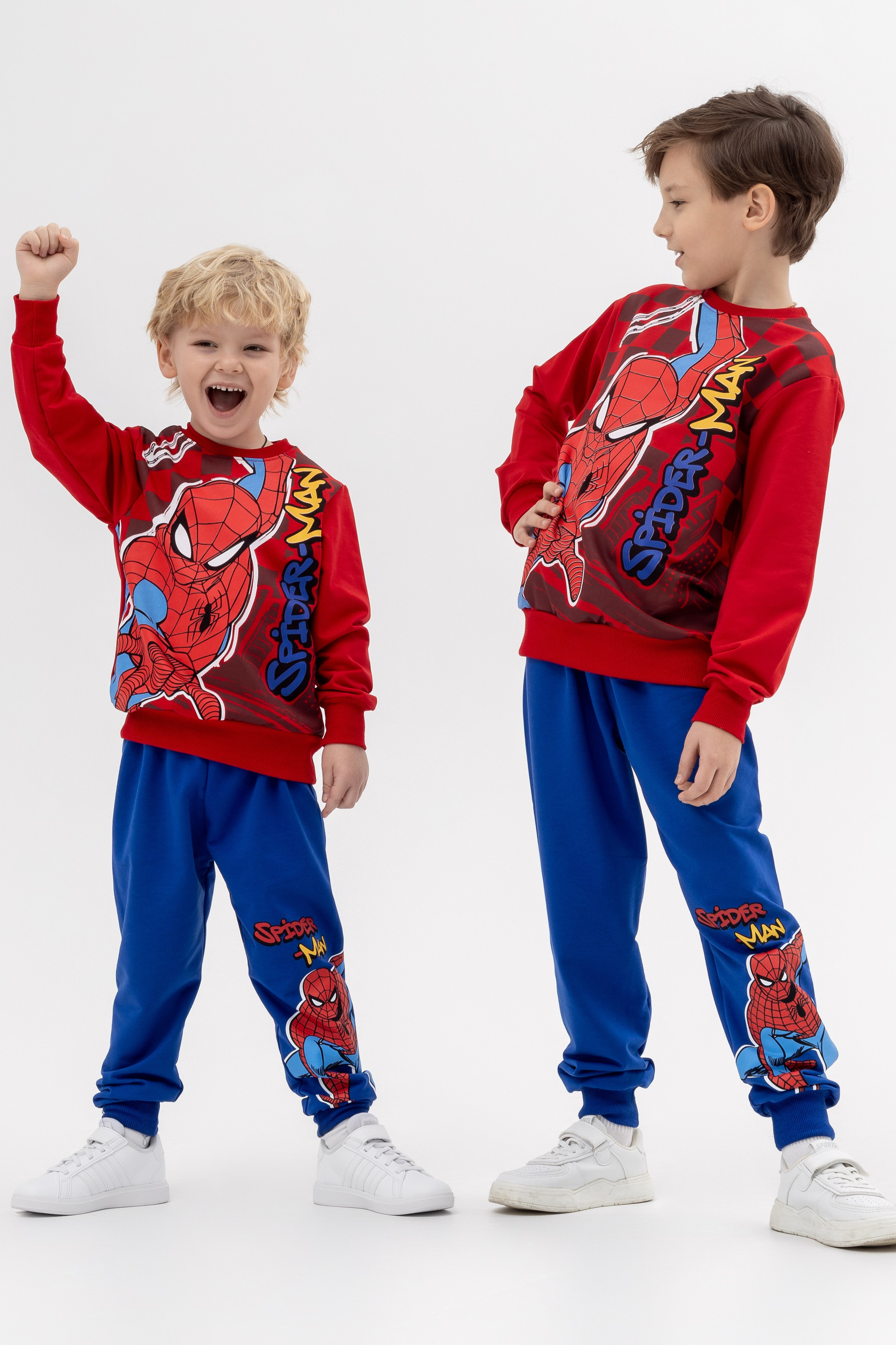 Костюмы. Фото для маркетплейсов в самых сочных локациях города Сочи