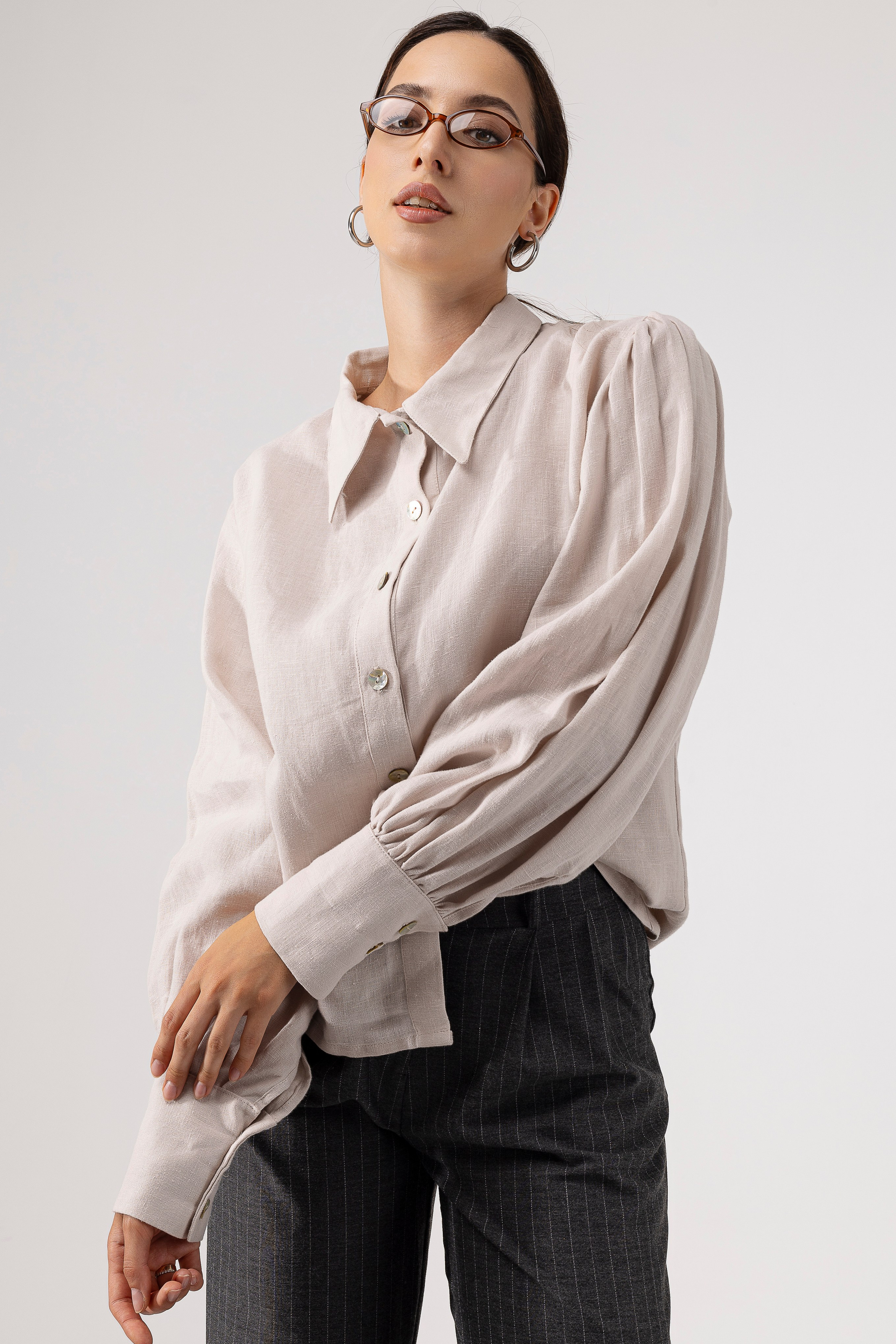 Кофта — Даша. Фото для маркетплейсов в самых сочных локациях города Сочи