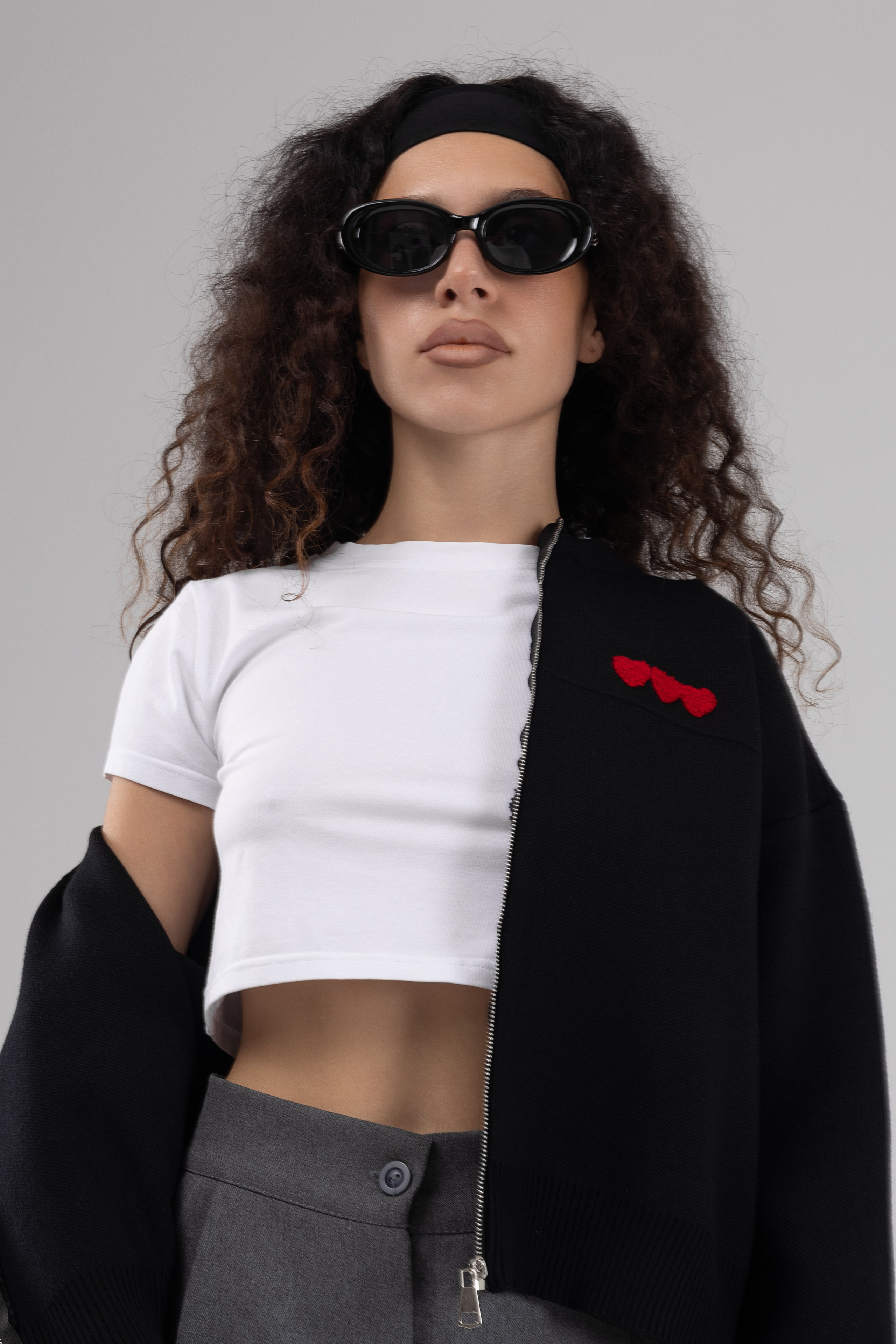 Кофты. Фото для маркетплейсов в самых сочных локациях города Сочи