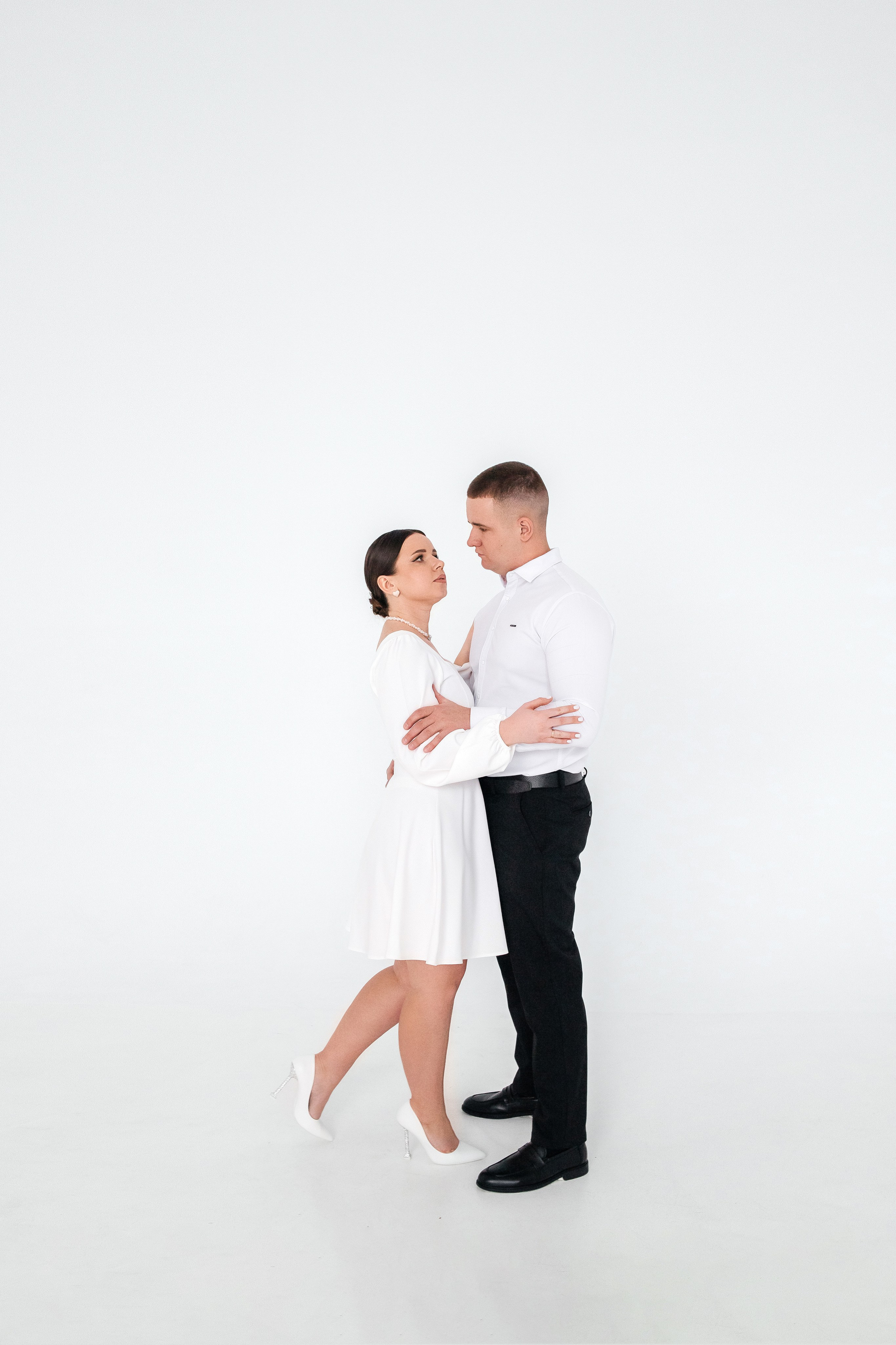 Елена и Иван. Свадебная фотосессия в фотостудии Корица, зал Rilz