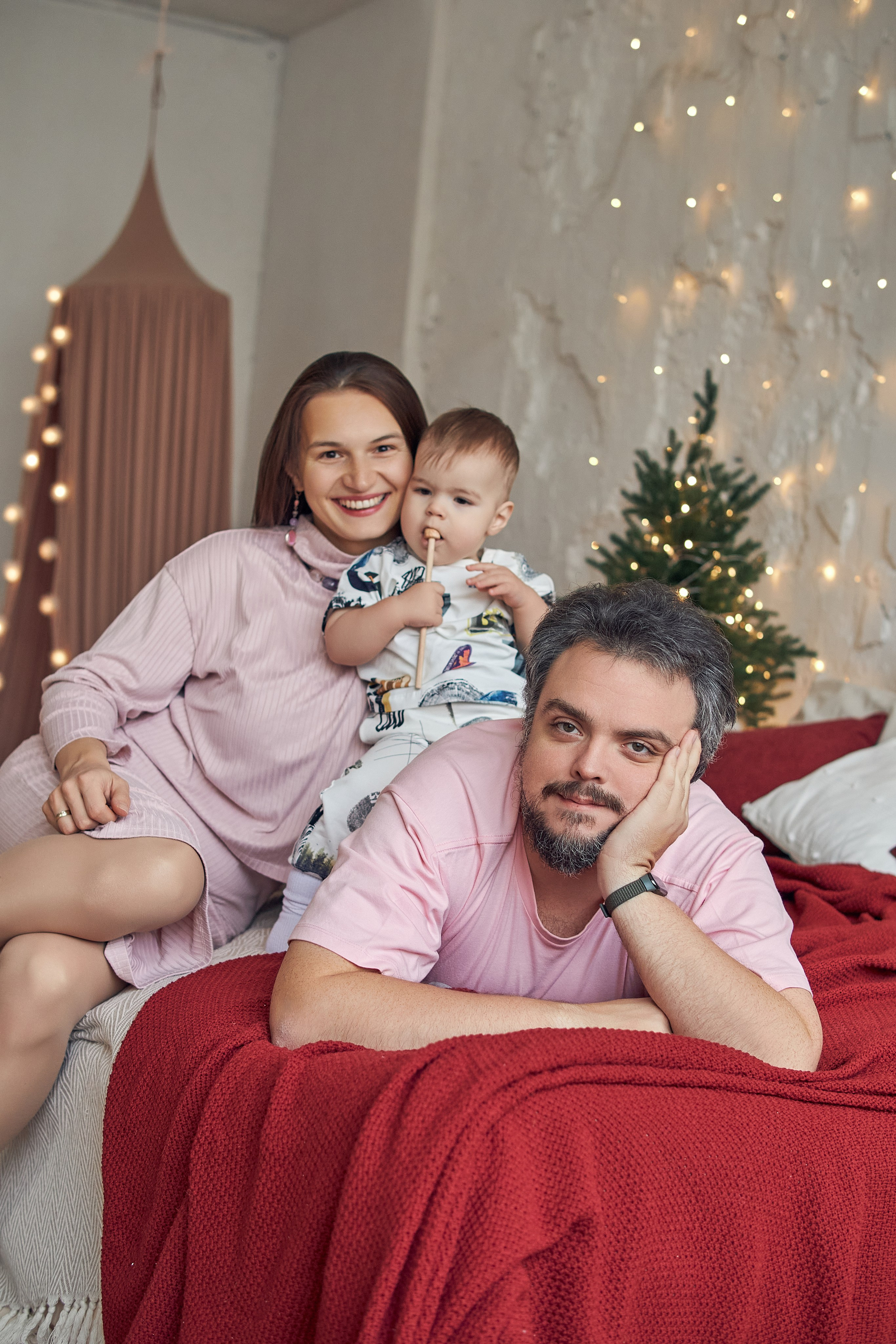 Григорию годик