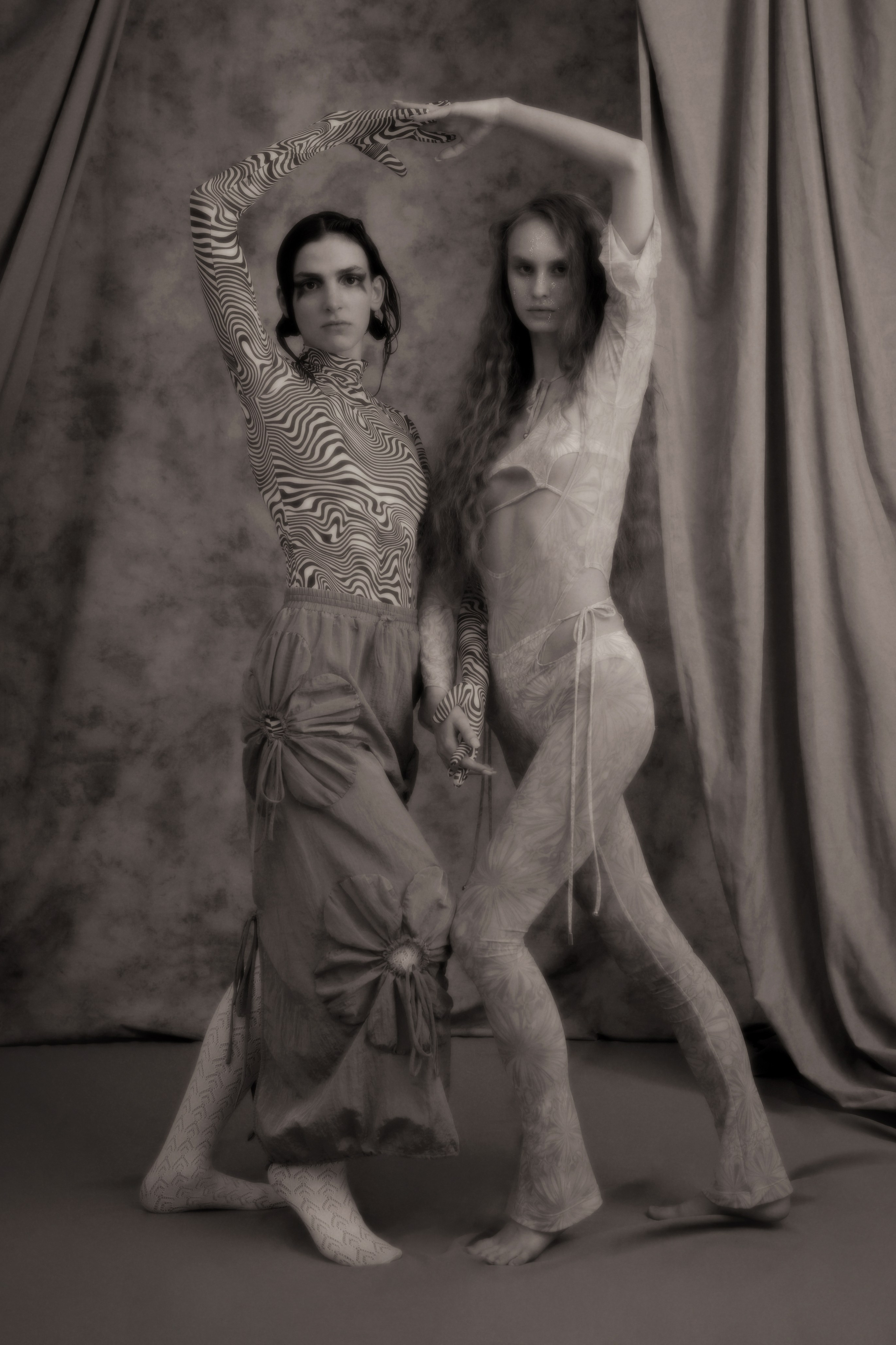 Badlon magazine: Hypnosis