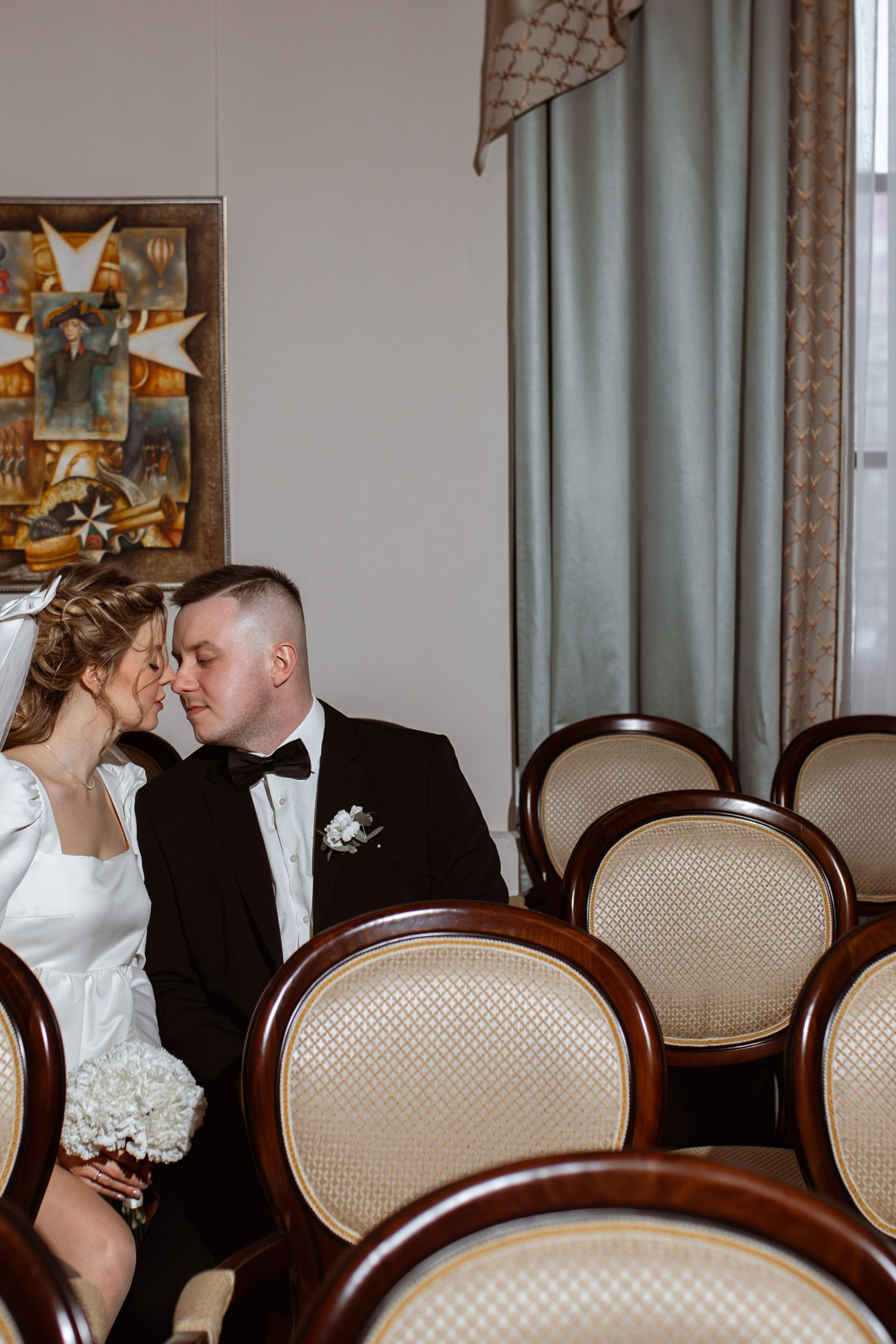 Прогулка Оли и Миши после ЗАГСа. Свадебный фотограф в Туле и Москве Елена Рубцова