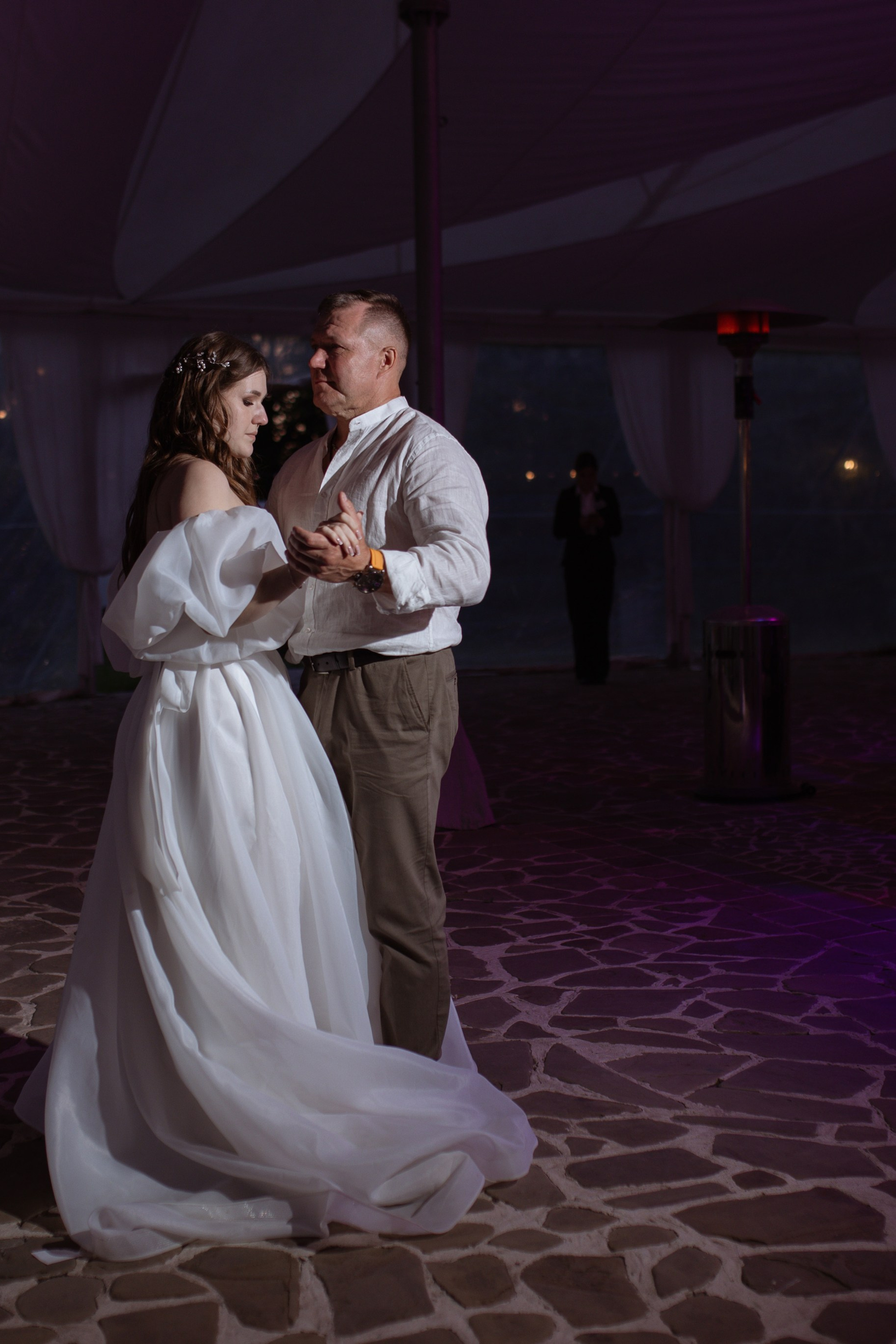 Уютная свадьба за городом в кругу самых близких. Свадебный фотограф в Туле и Москве Елена Рубцова