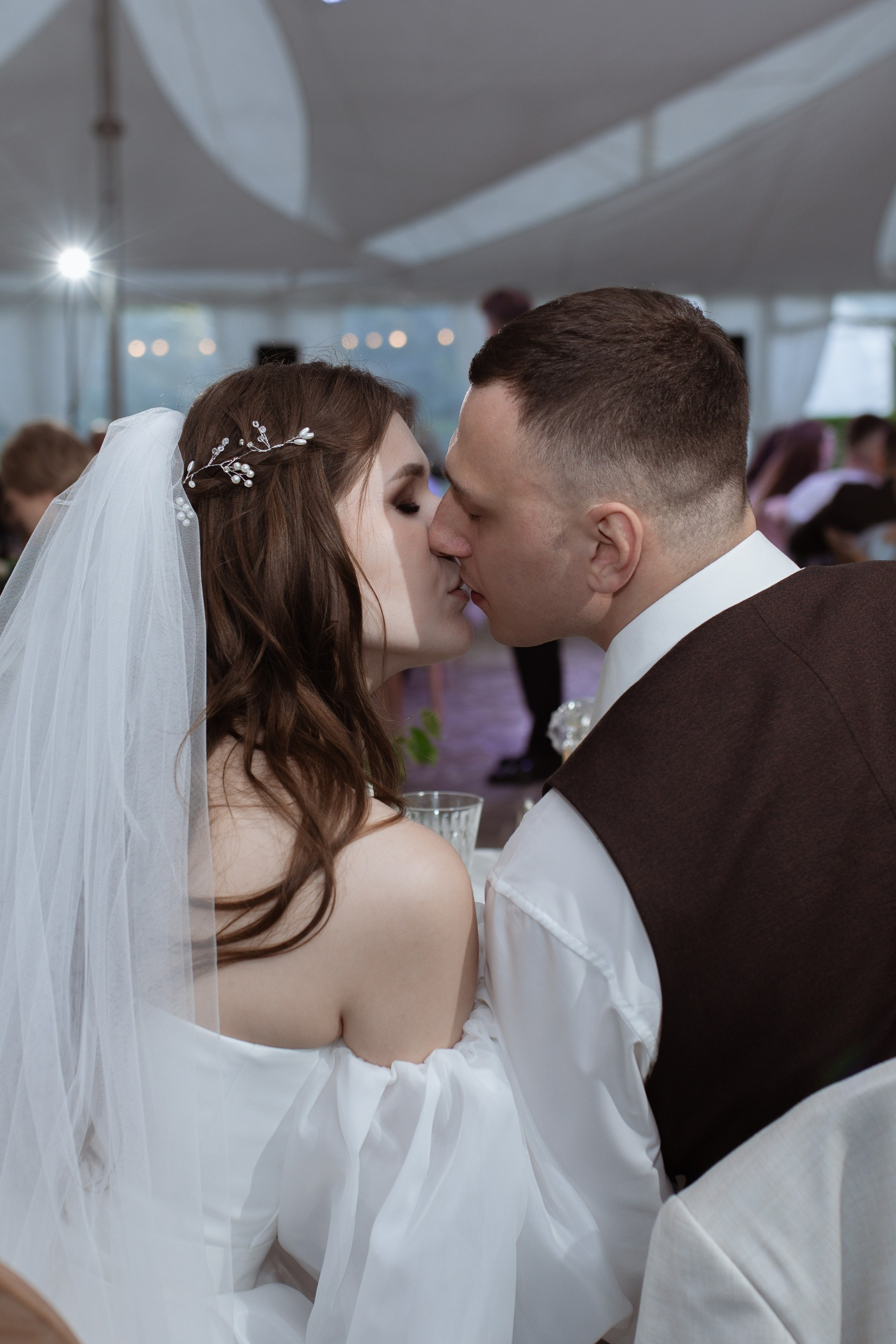 Уютная свадьба за городом в кругу самых близких. Свадебный фотограф в Туле и Москве Елена Рубцова