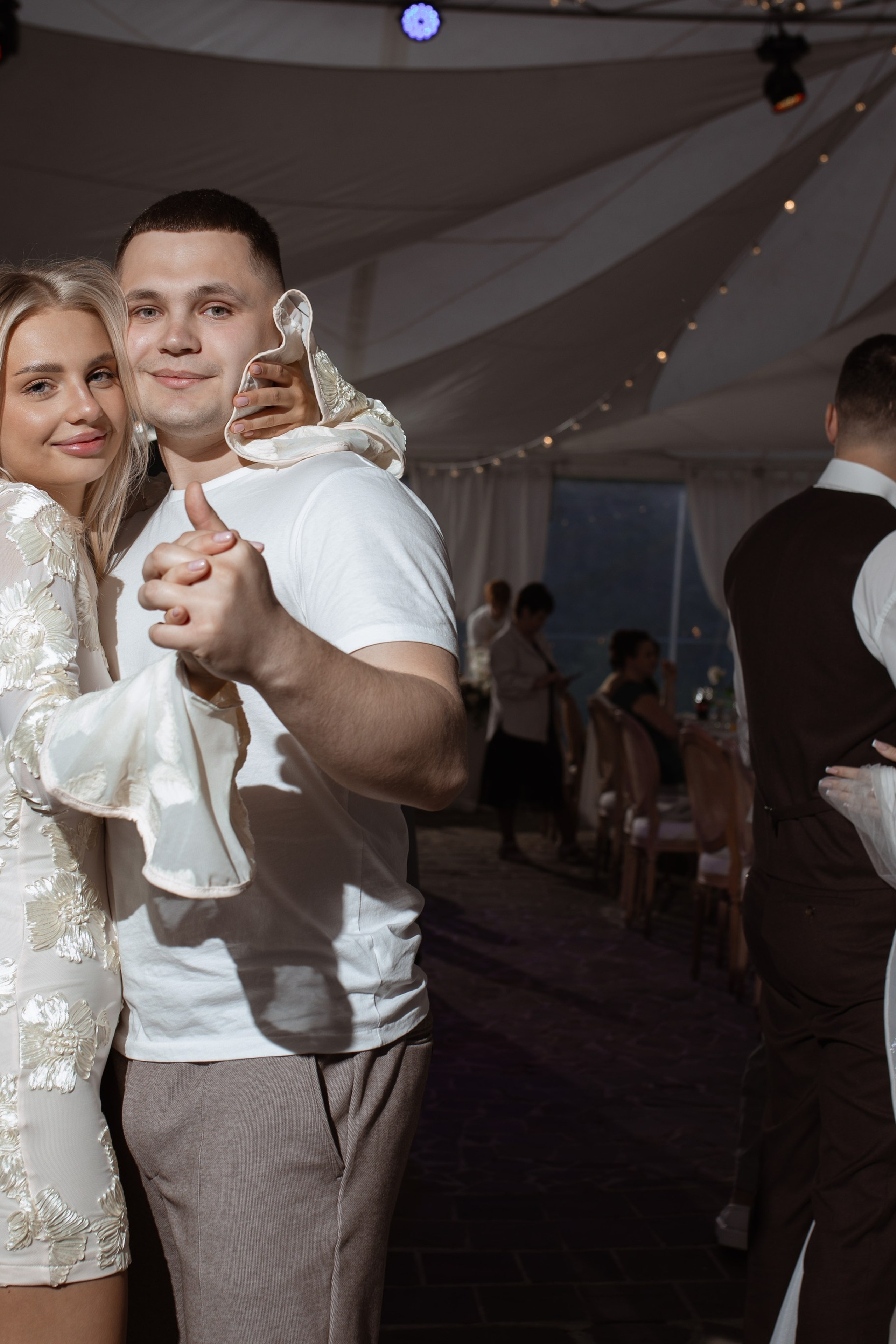 Уютная свадьба за городом в кругу самых близких. Свадебный фотограф в Туле и Москве Елена Рубцова