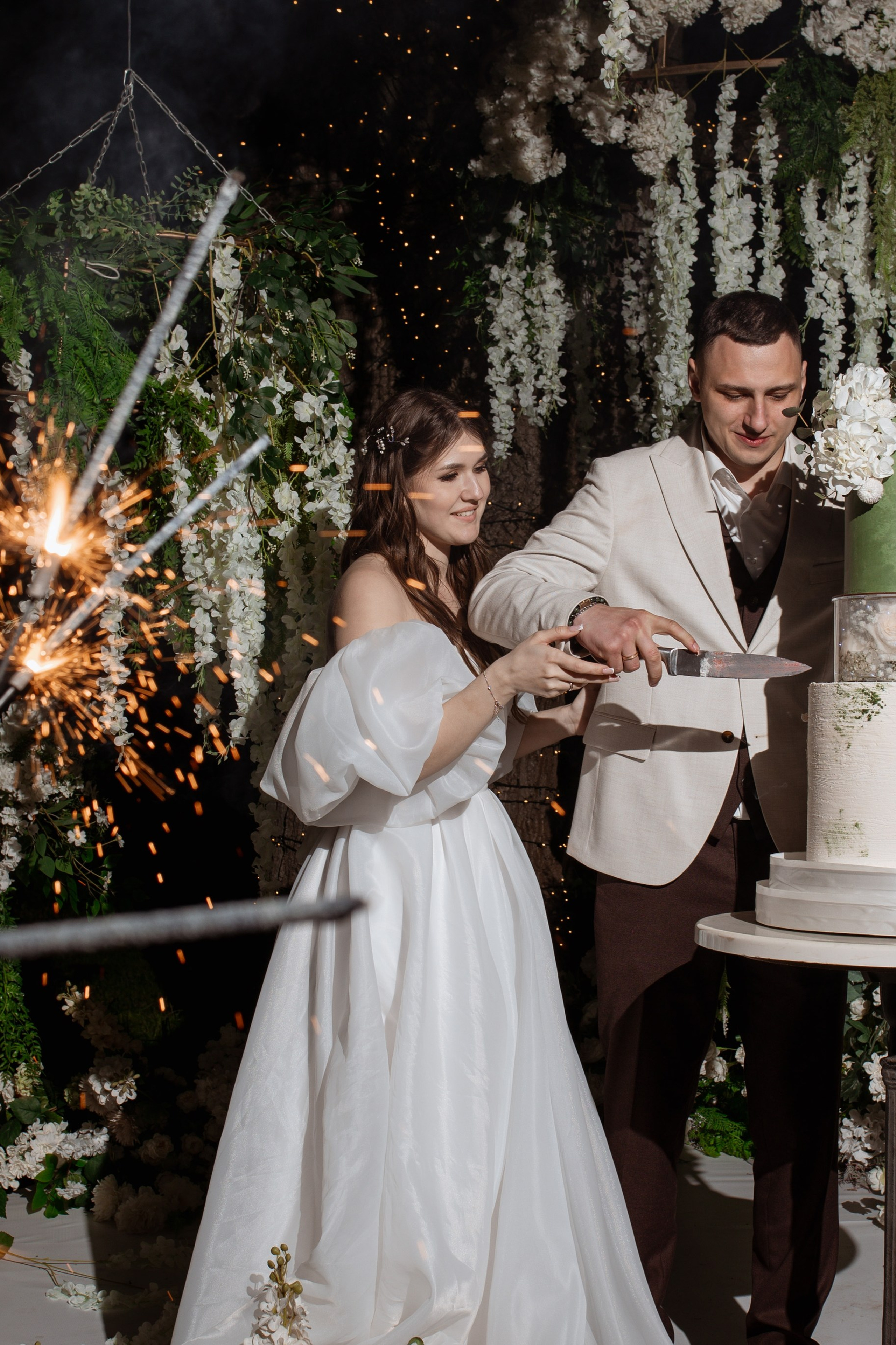 Уютная свадьба за городом в кругу самых близких. Свадебный фотограф в Туле и Москве Елена Рубцова