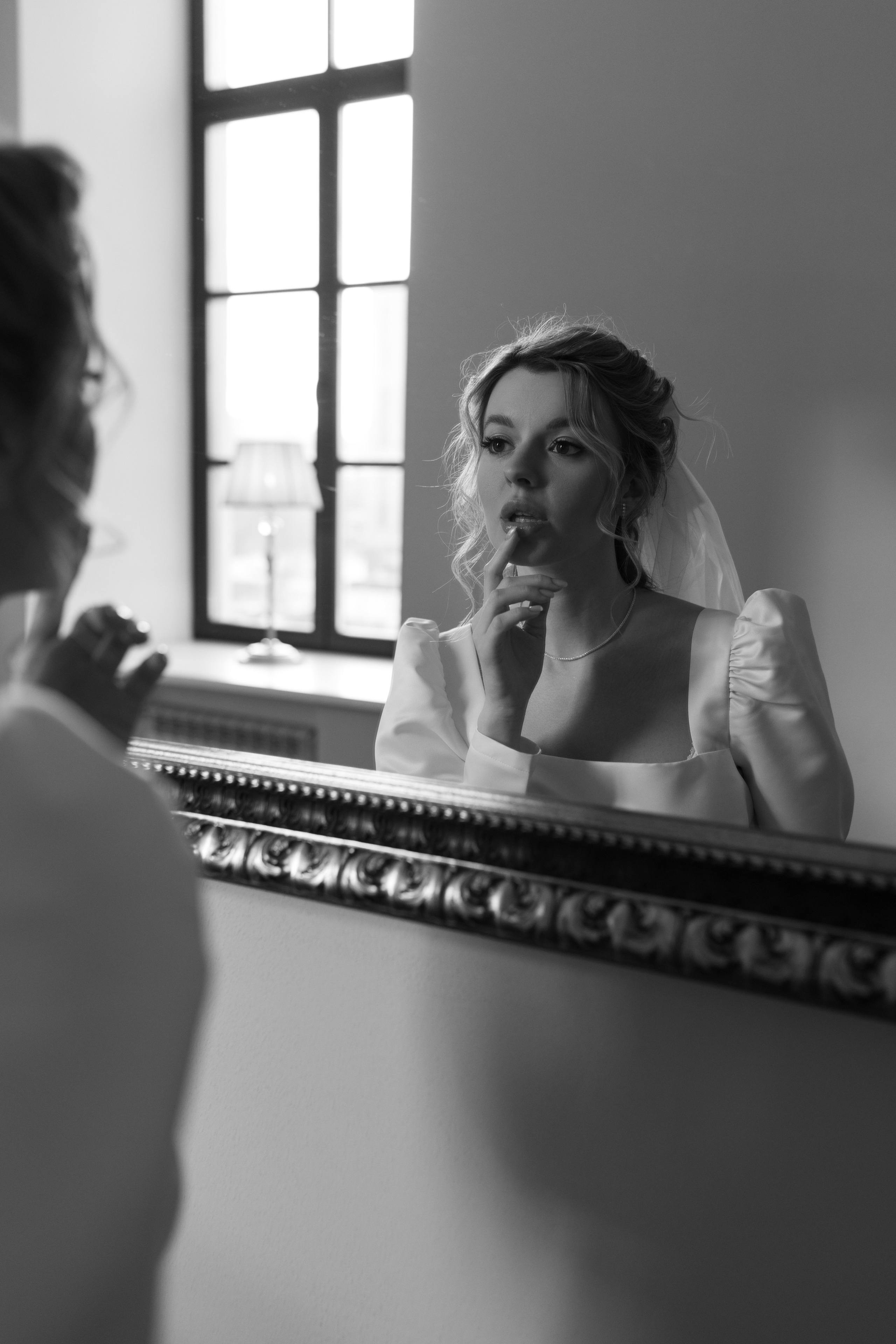 Прогулка Оли и Миши после ЗАГСа. Свадебный фотограф в Туле и Москве Елена Рубцова