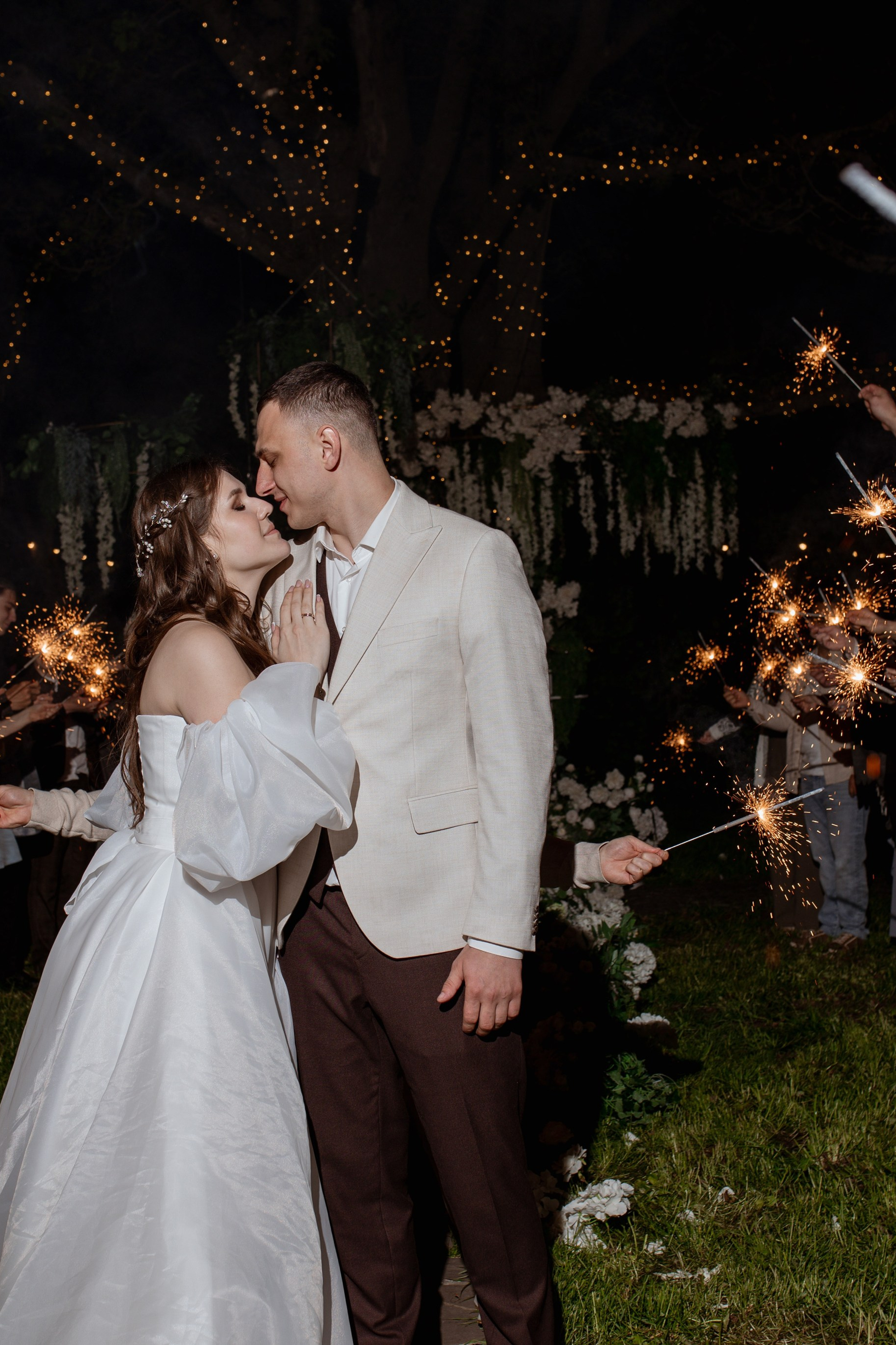 Уютная свадьба за городом в кругу самых близких. Свадебный фотограф в Туле и Москве Елена Рубцова