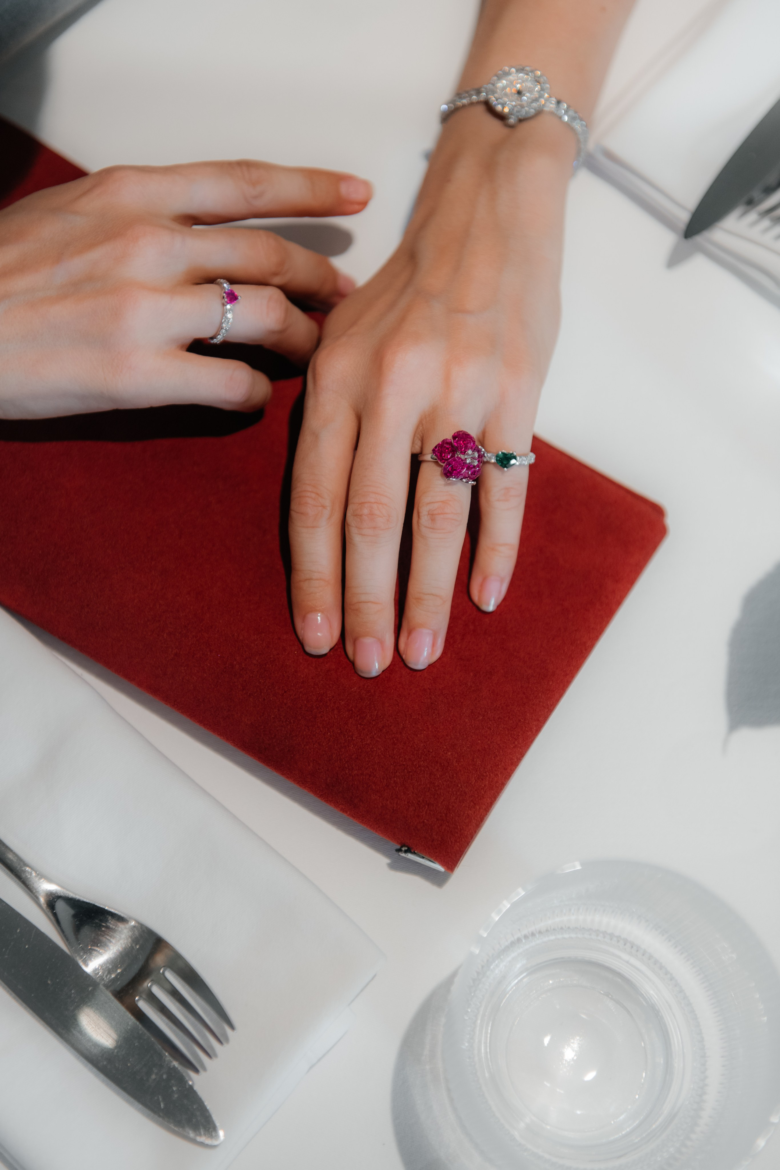 БРИЛЛИАНТЫ НА&nbsp;ОБЕД