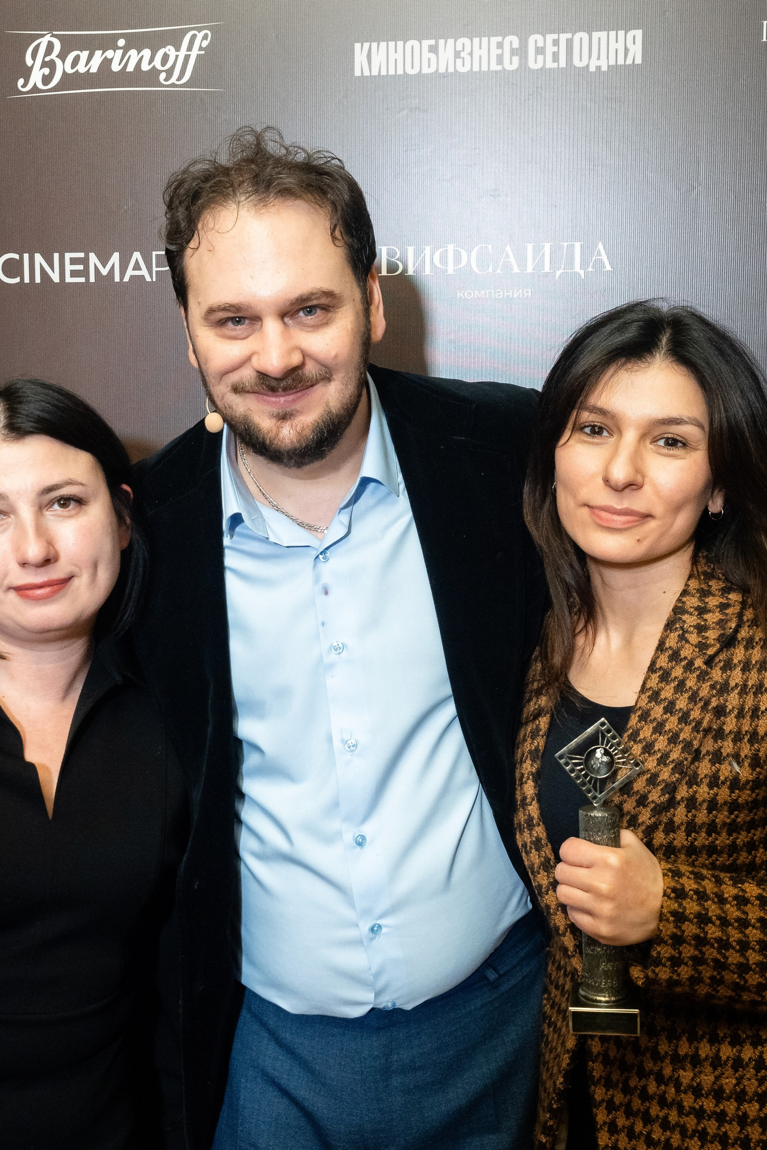 Блог. Фотограф и создатель ИИ-контента — Алёна Орлова, Москва