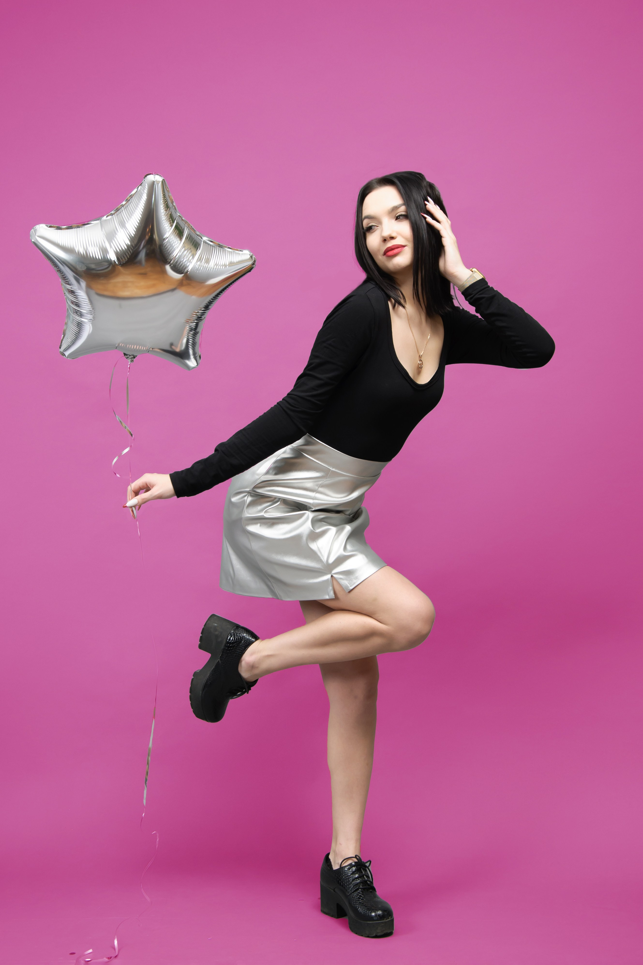 Юбка серебристая