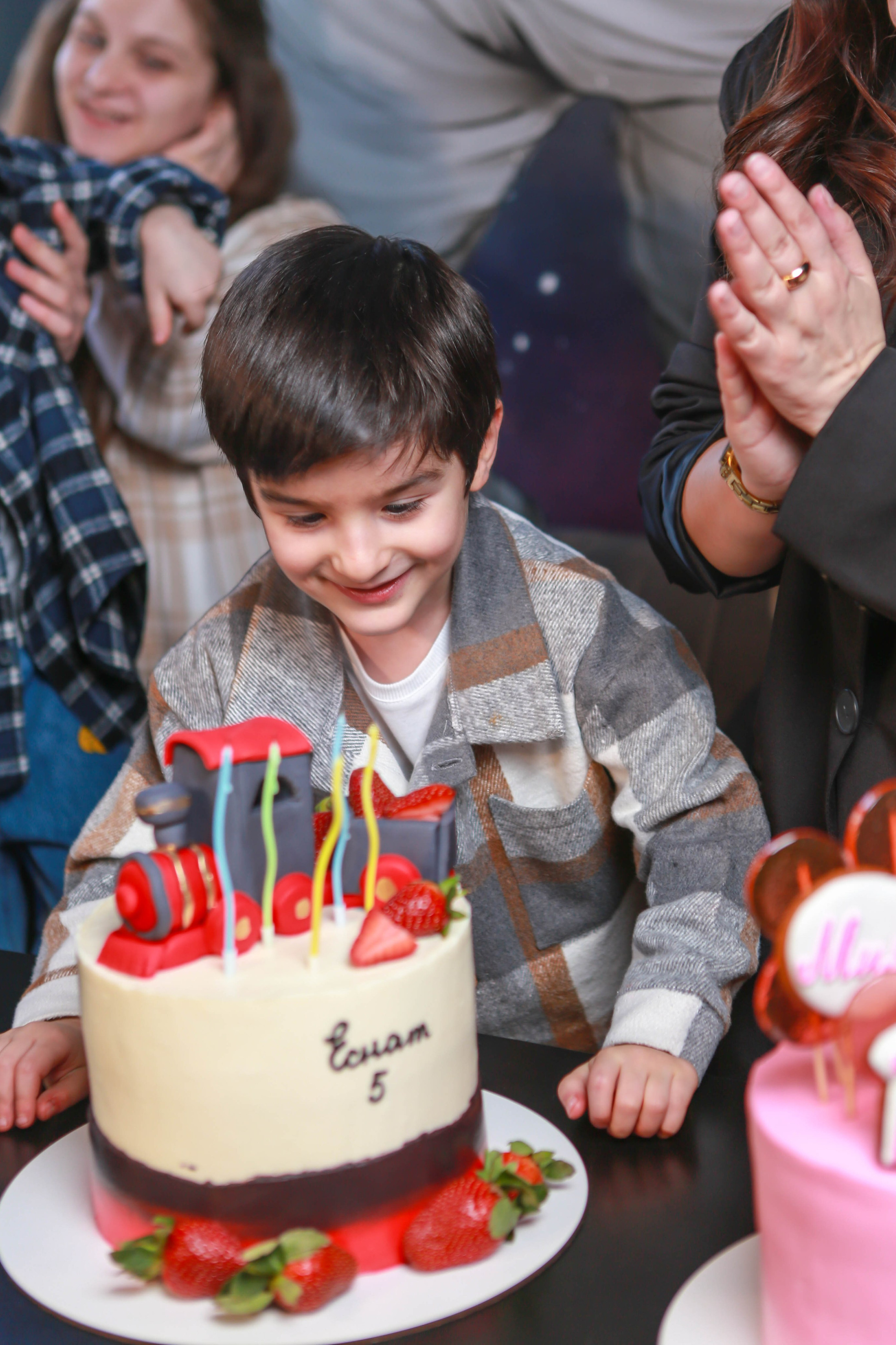 Двойной день рождения деток в детском центре «Tron Kids». Отзывы