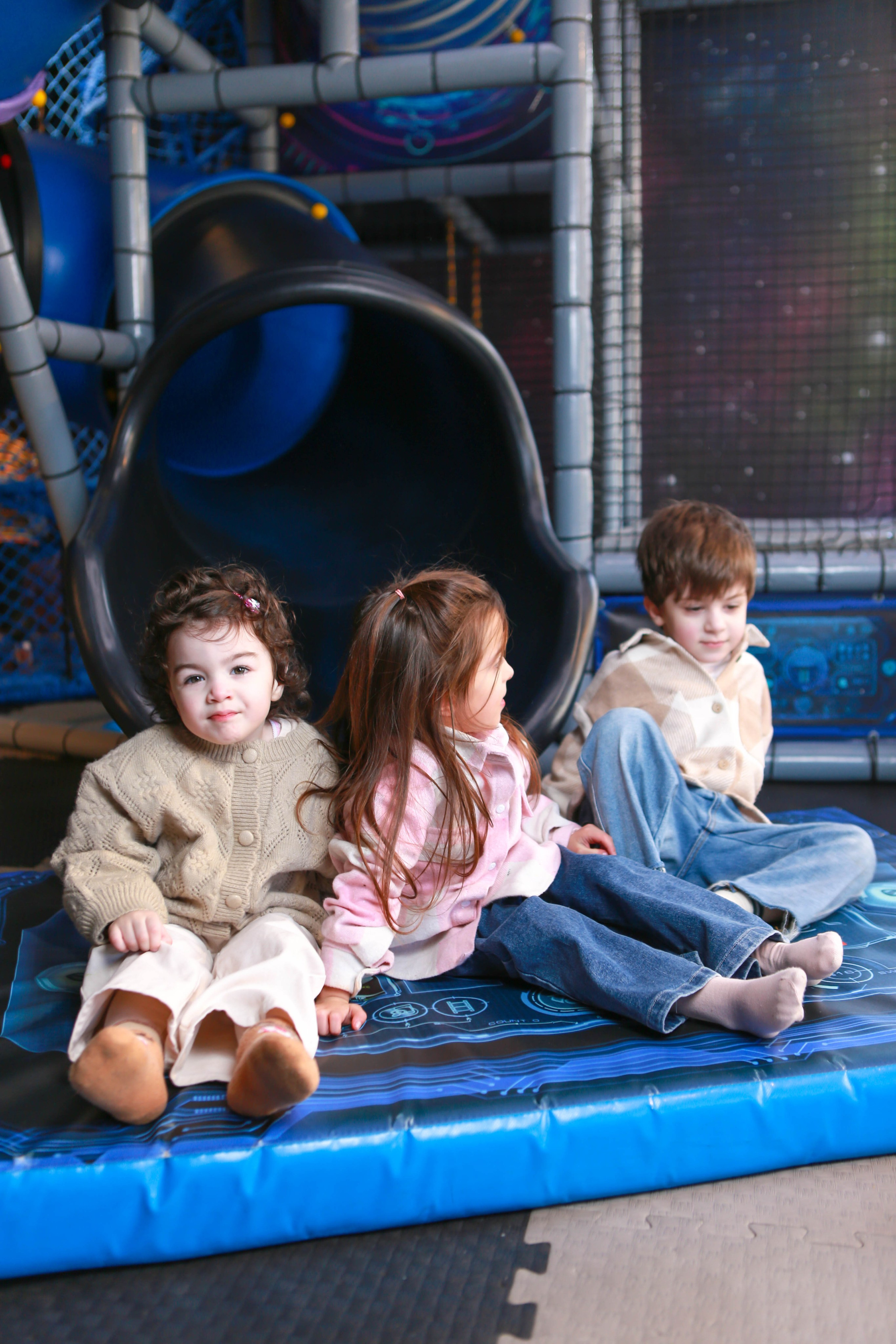 Двойной день рождения деток в детском центре «Tron Kids». Отзывы