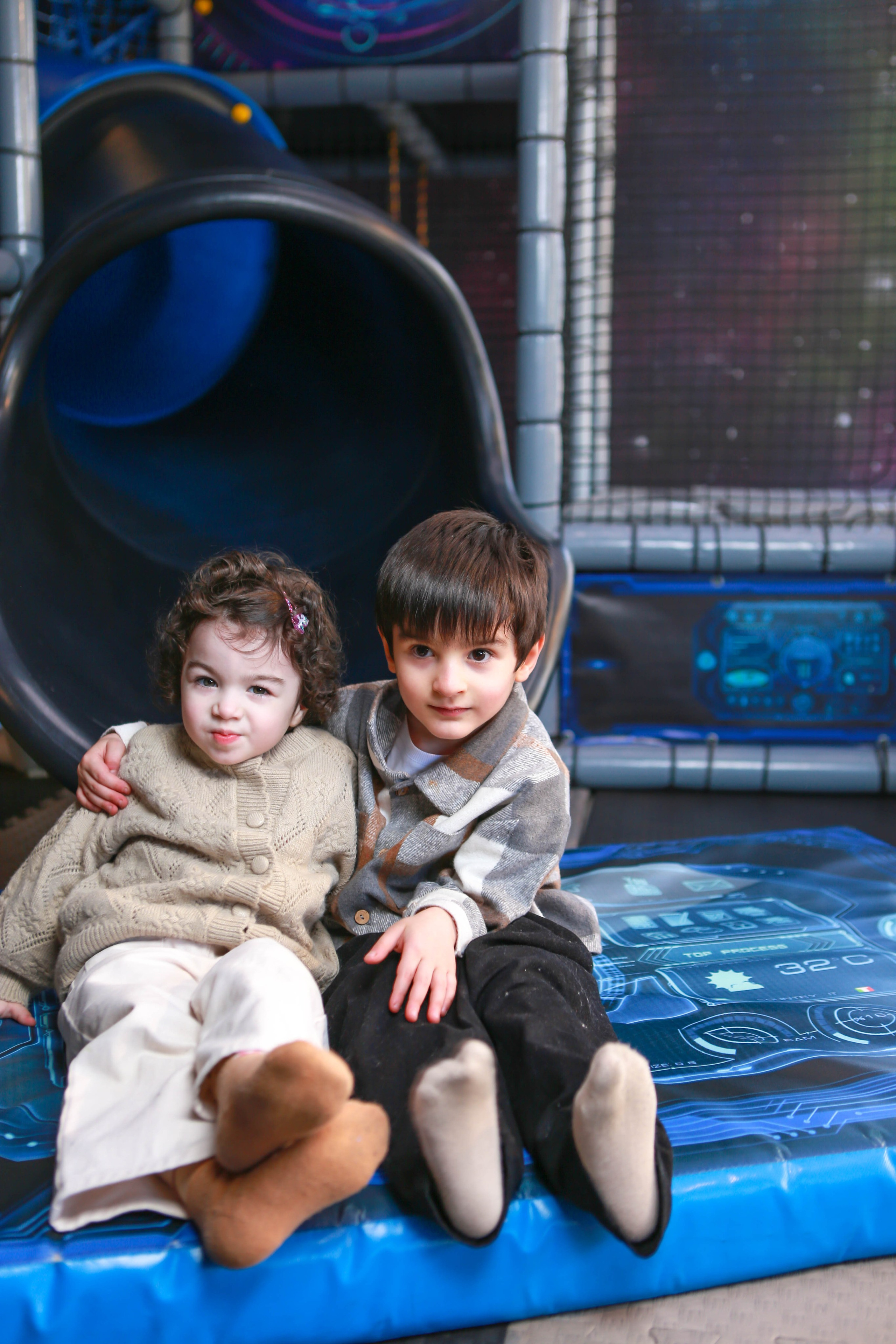 Двойной день рождения деток в детском центре «Tron Kids». Отзывы