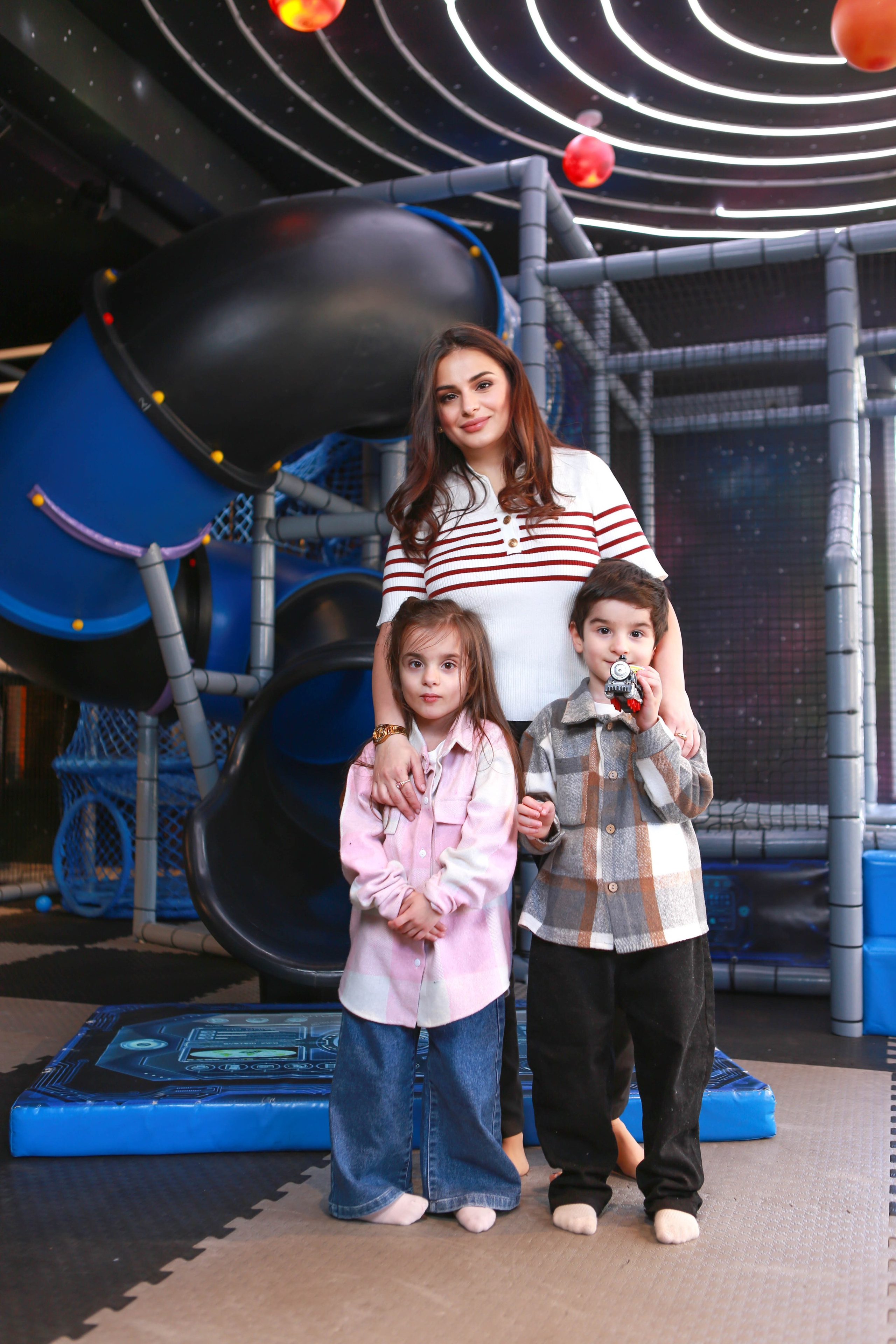 Двойной день рождения деток в детском центре «Tron Kids». Отзывы