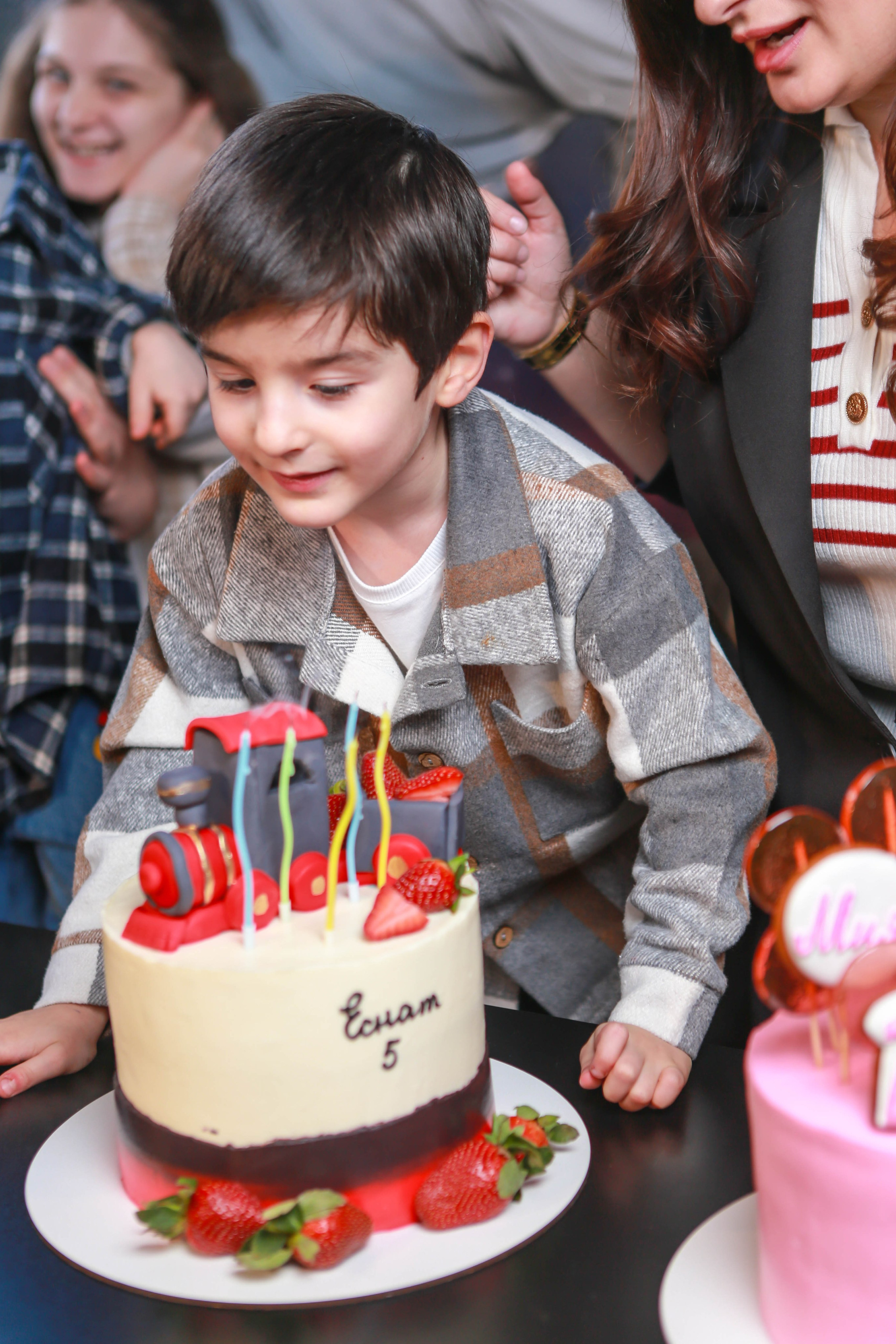 Двойной день рождения деток в детском центре «Tron Kids». Отзывы