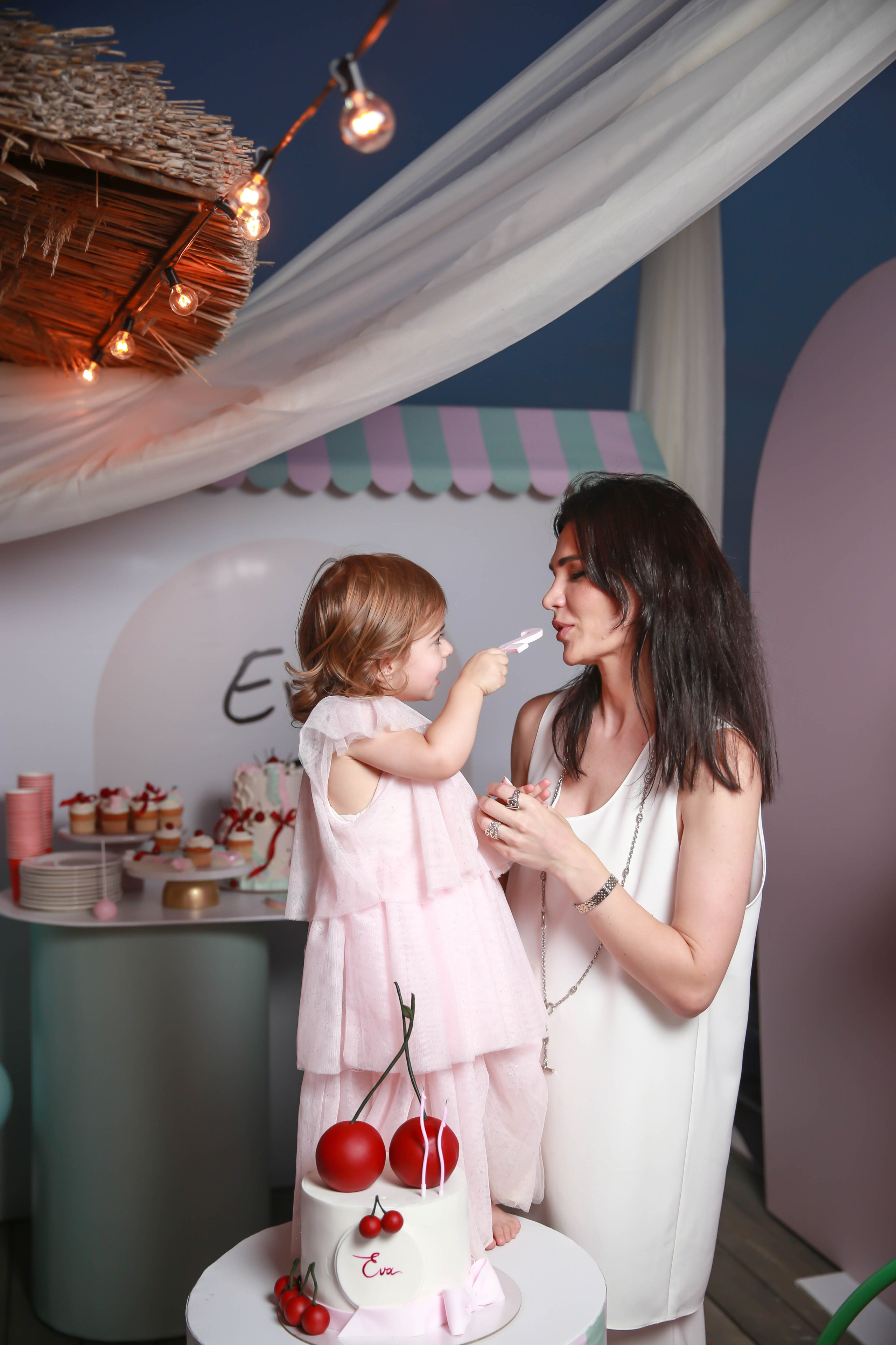 День рождение Евы, на берегу моря в Марнеро. Отзывы