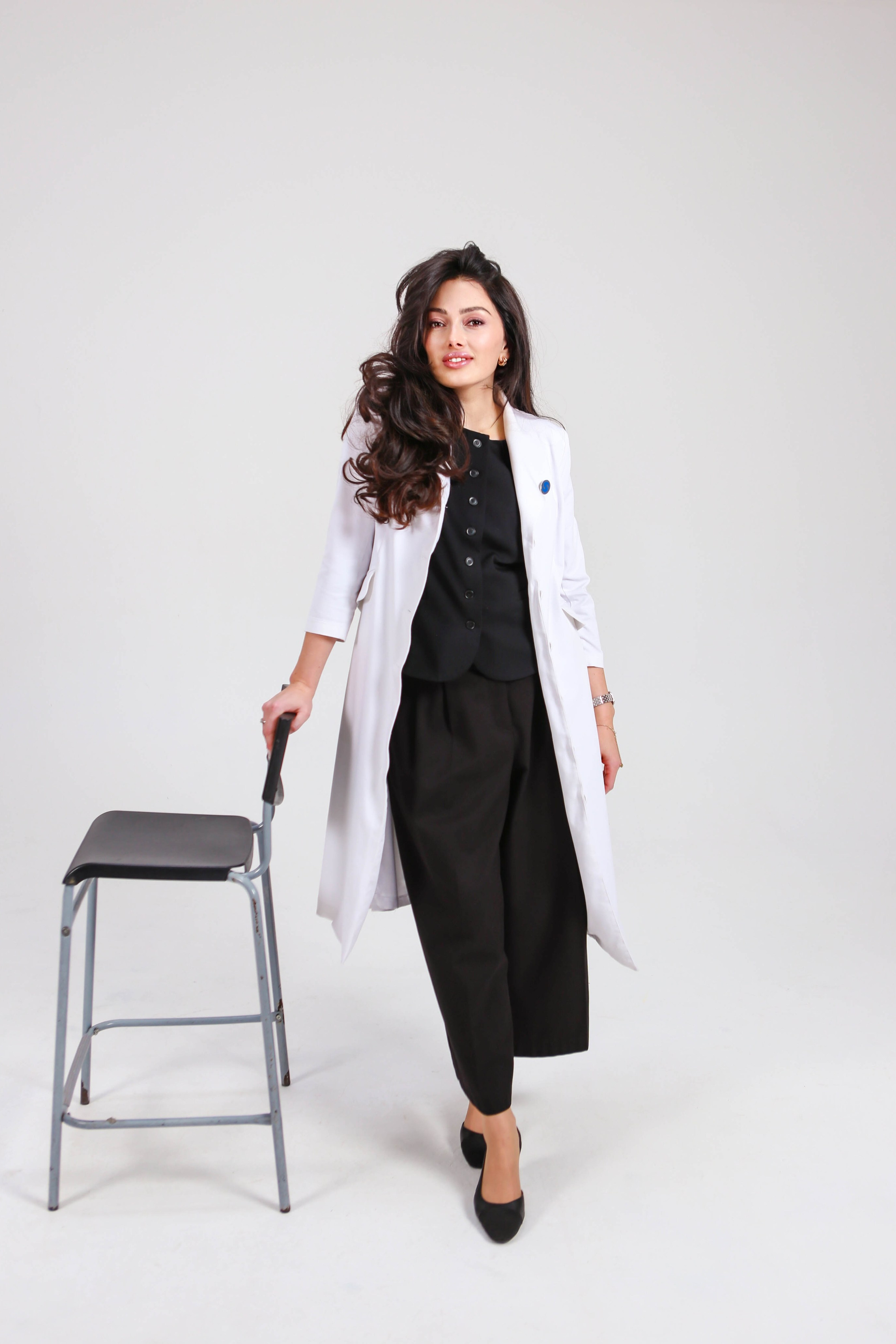 Эльвира Айба — глазной врач, сьемка для медицинского журнала. Отзывы