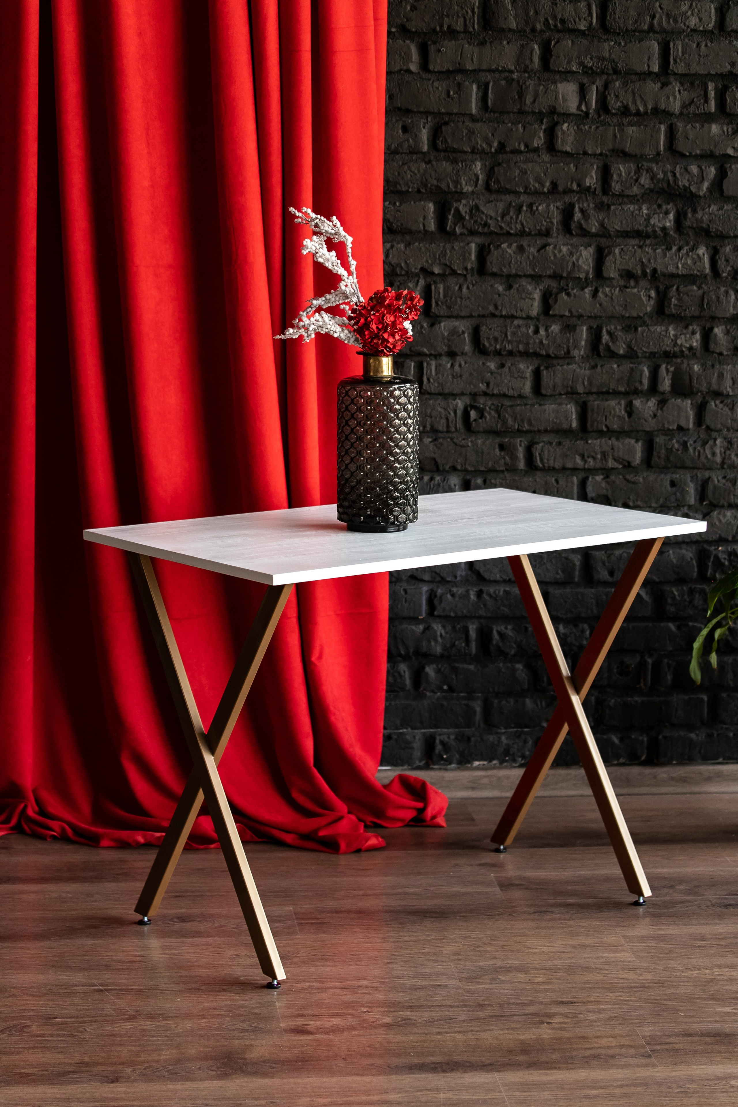 Металлические подстолья