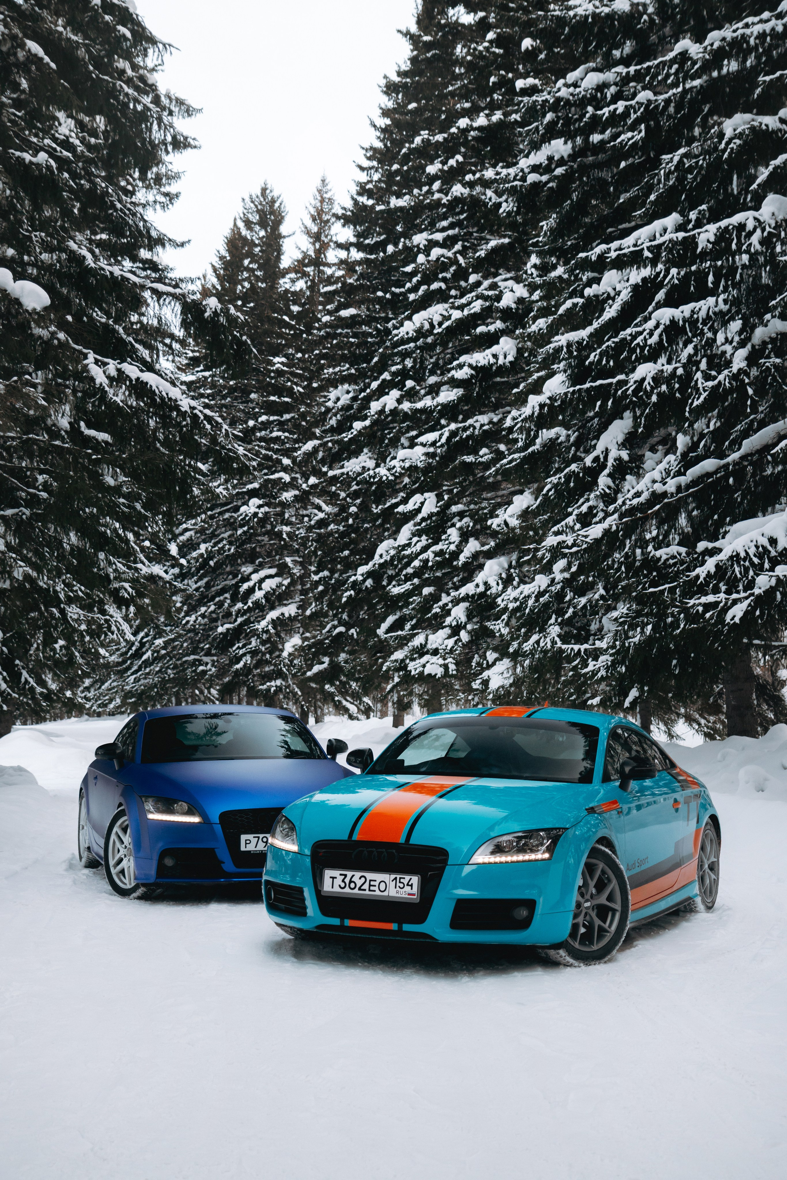 Audi TT shades of blue
