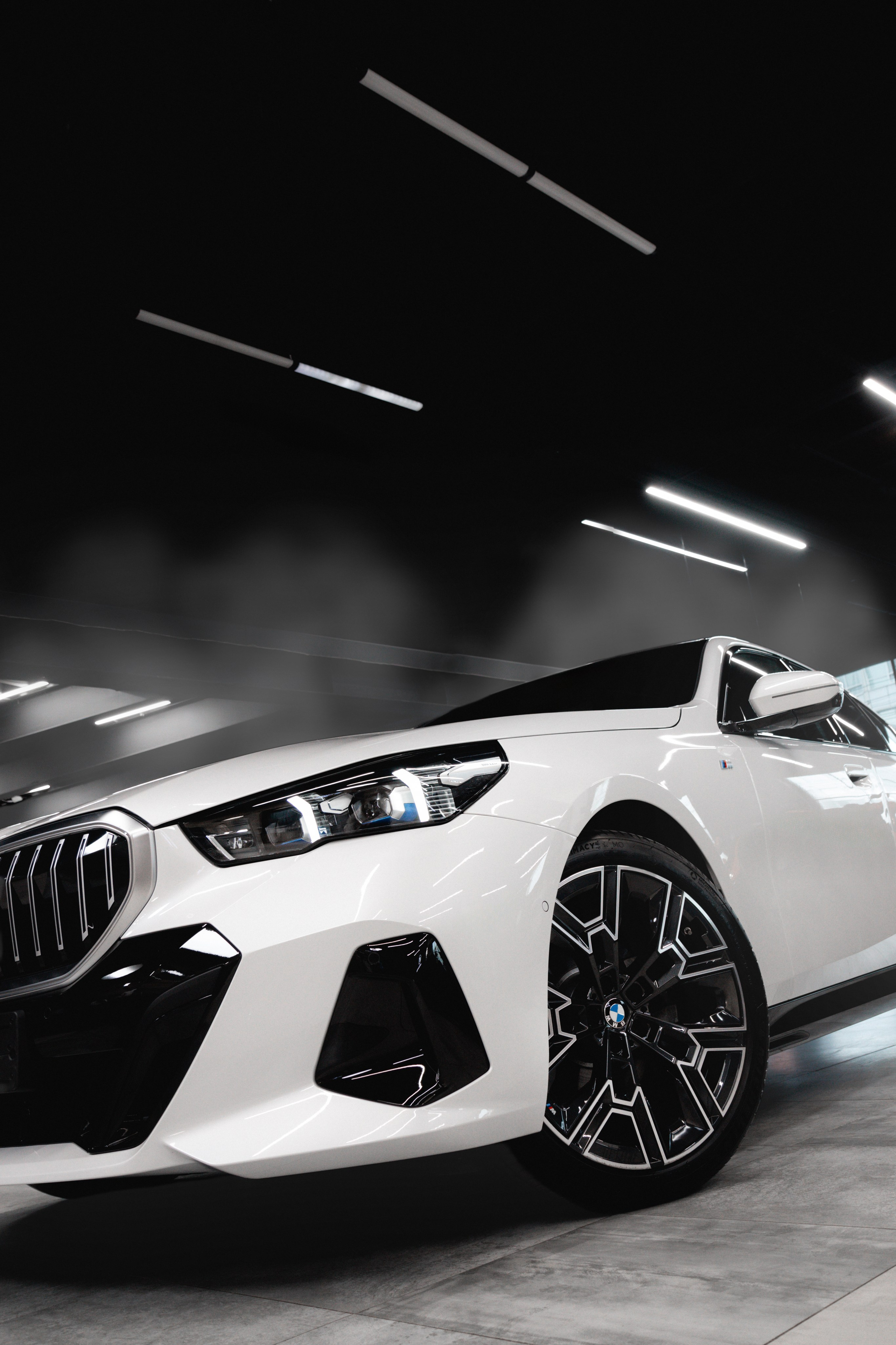 BMW G60