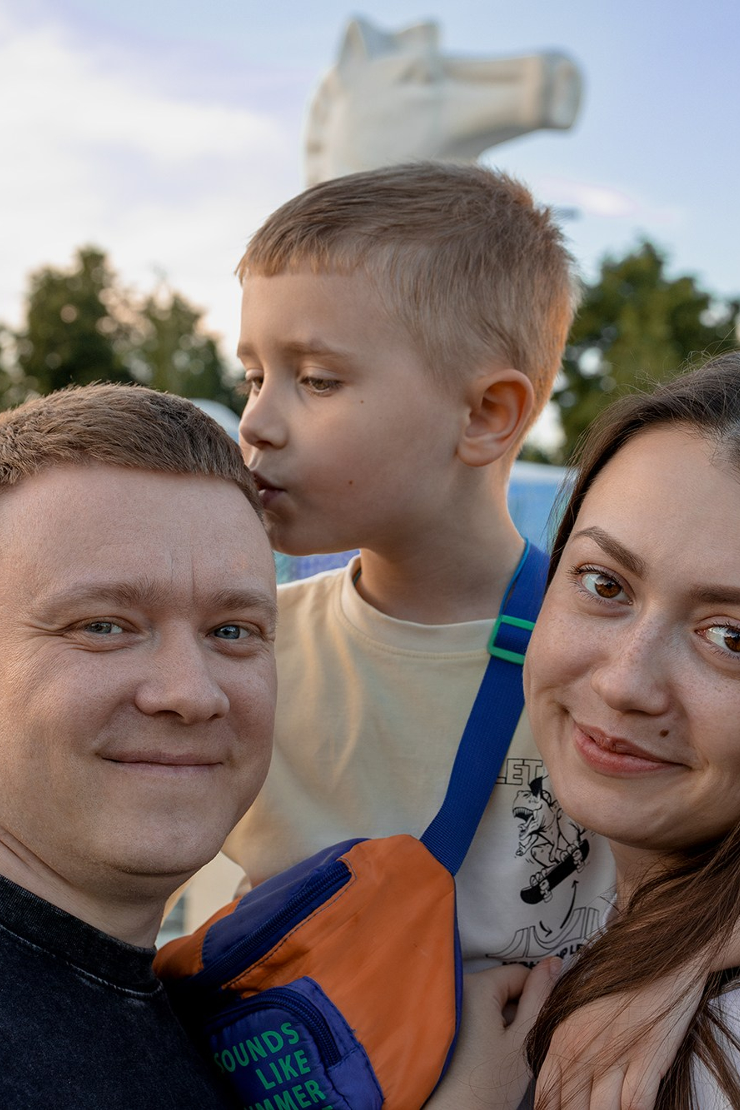 Даня с с семьёй