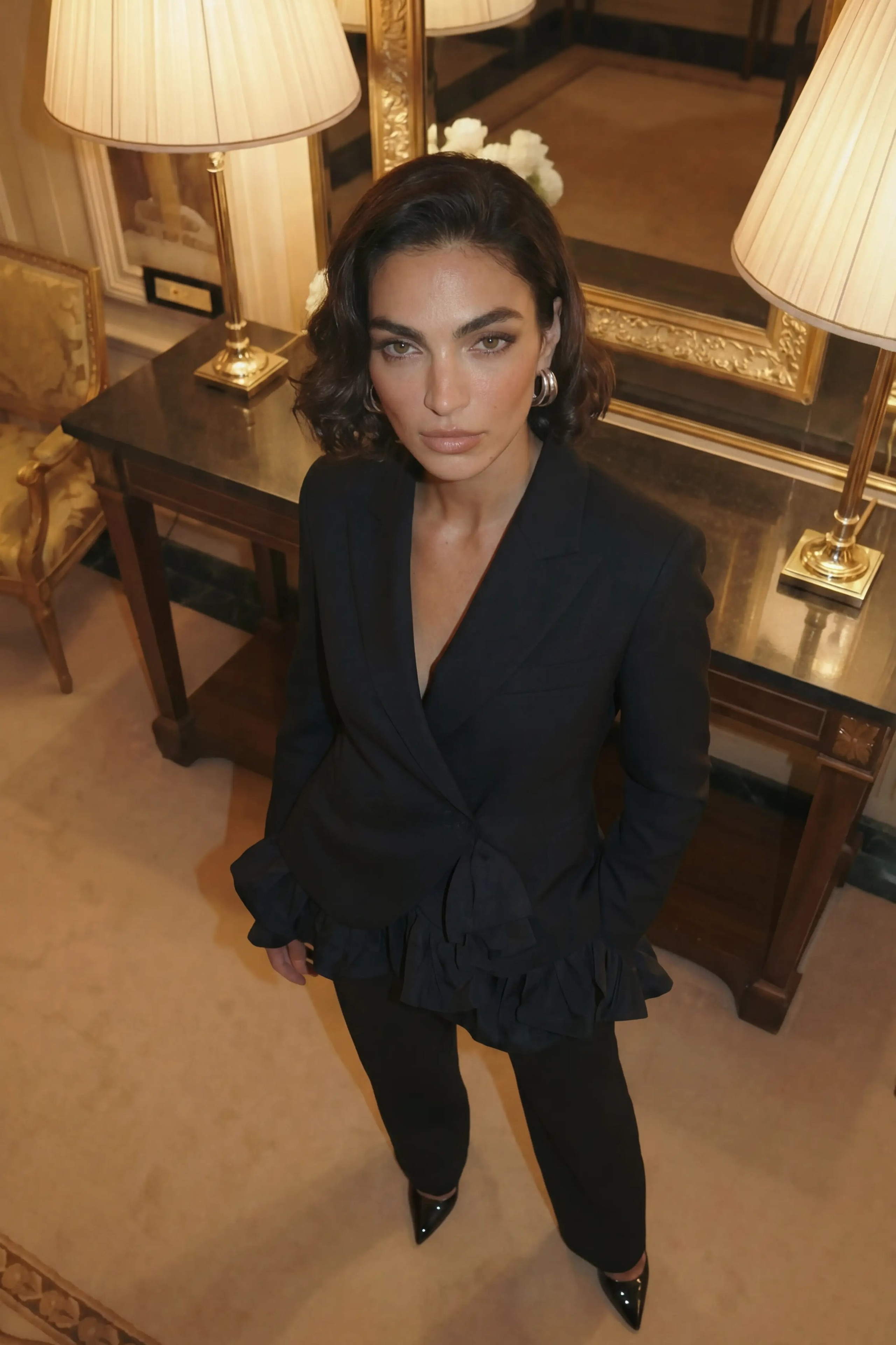 AI Images. AI-креатор: AI-фото, видео и reels для брендов — saintelixirr