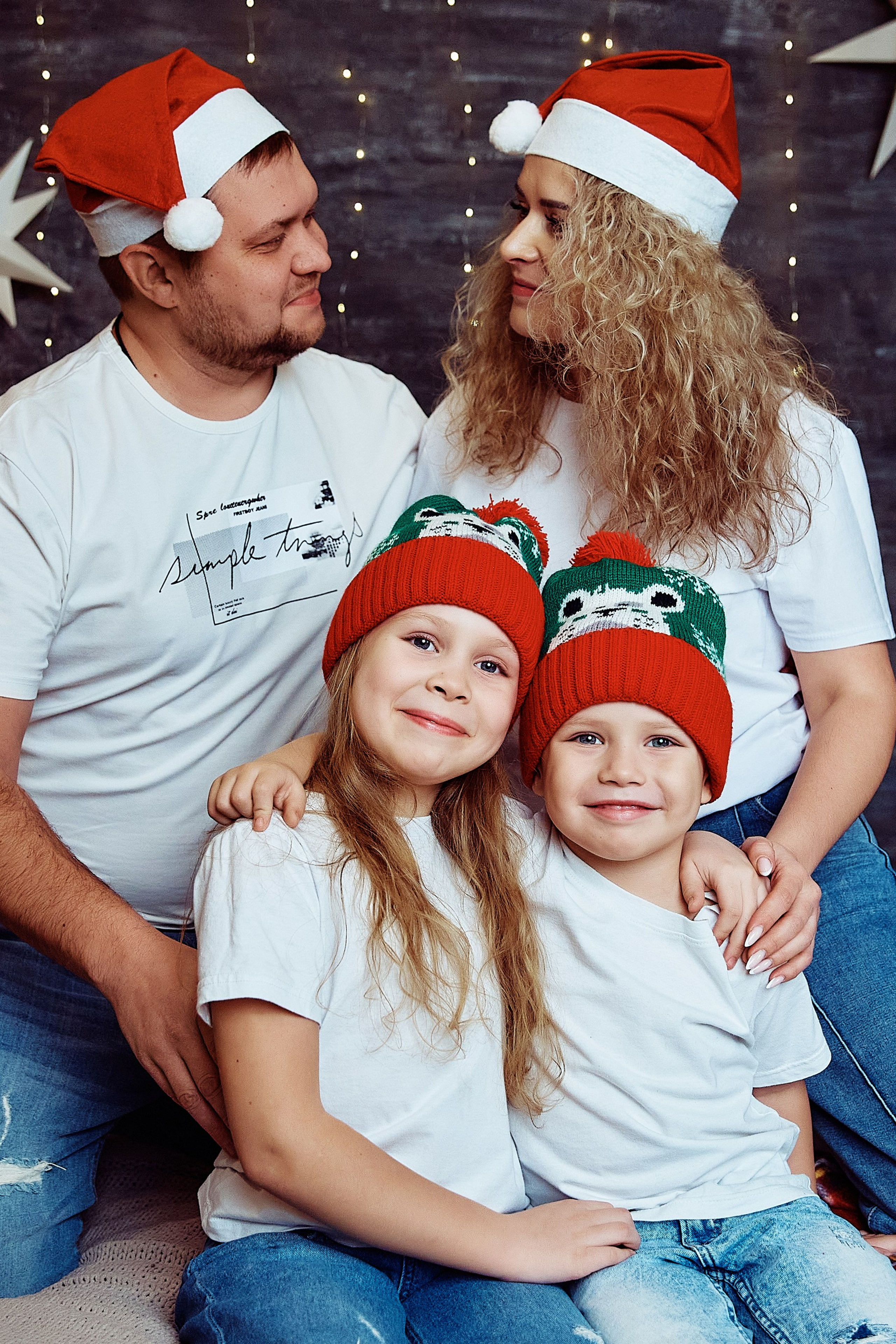 Светлана, Мила, Руслан и Саша