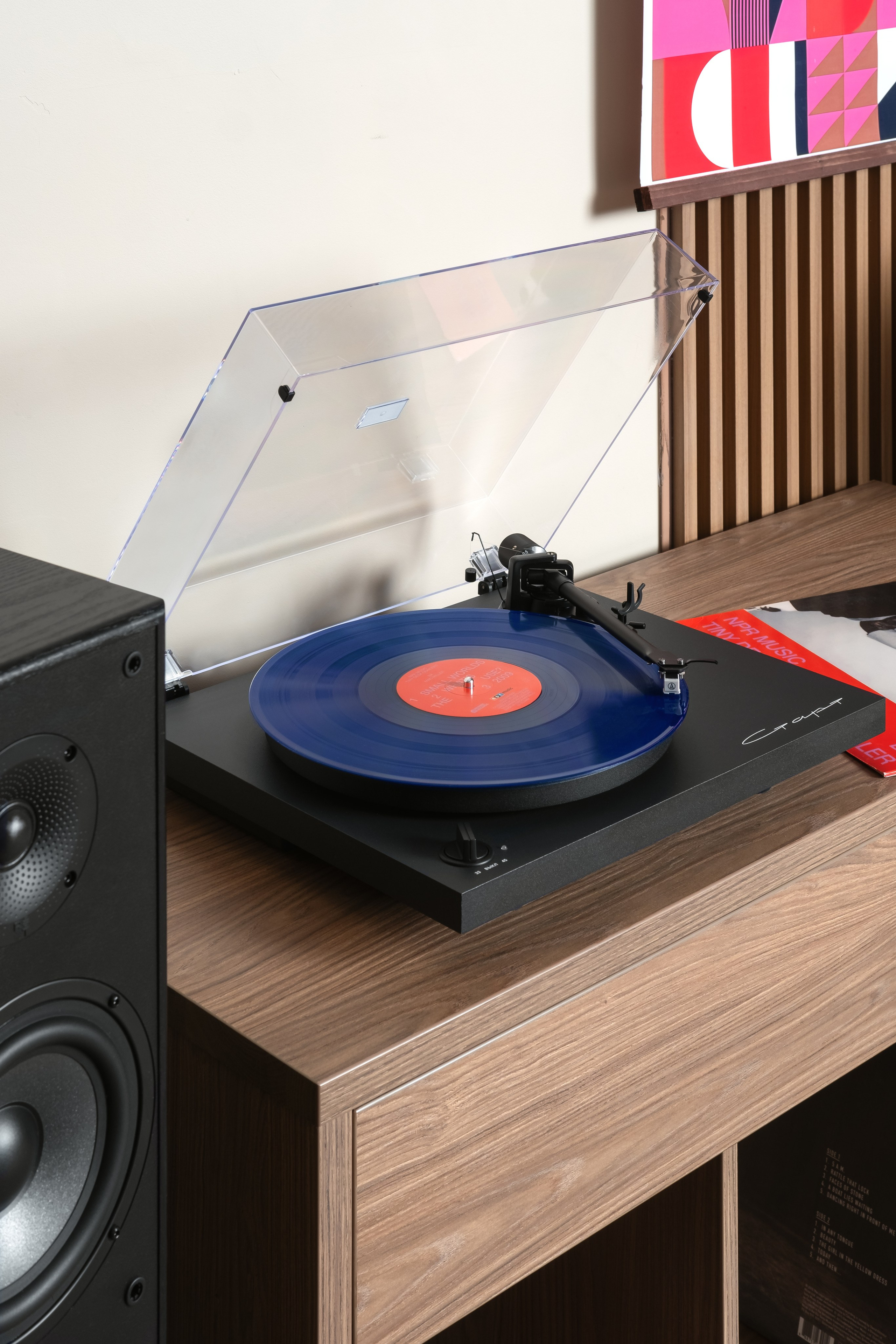 Фотосъемка аудиосистем и музыкальных колонок