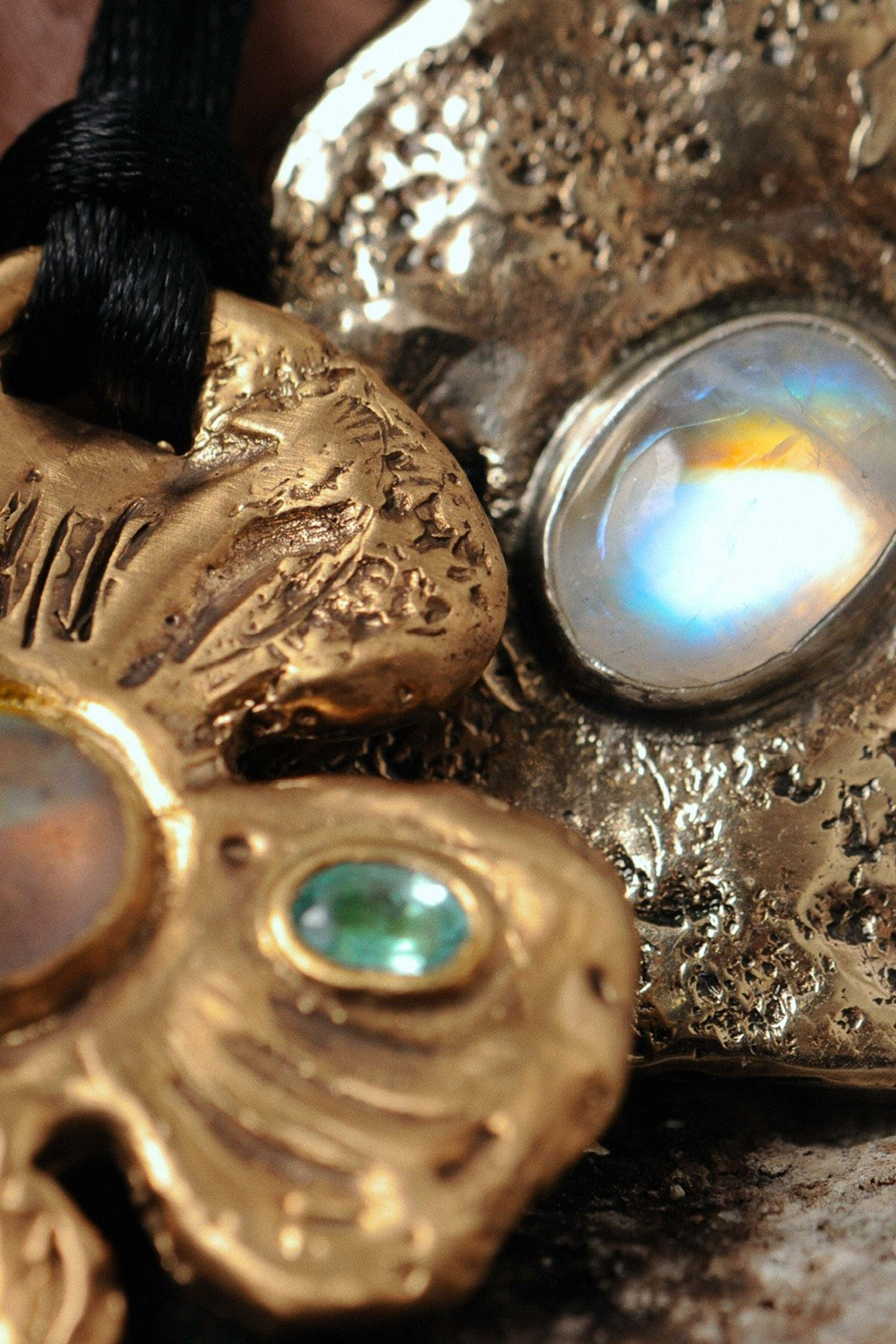 ARCHAIC — авторская коллекция Евгении Миловидовой. EUGENIKA JEWELS — Идеальные украшения для избранных