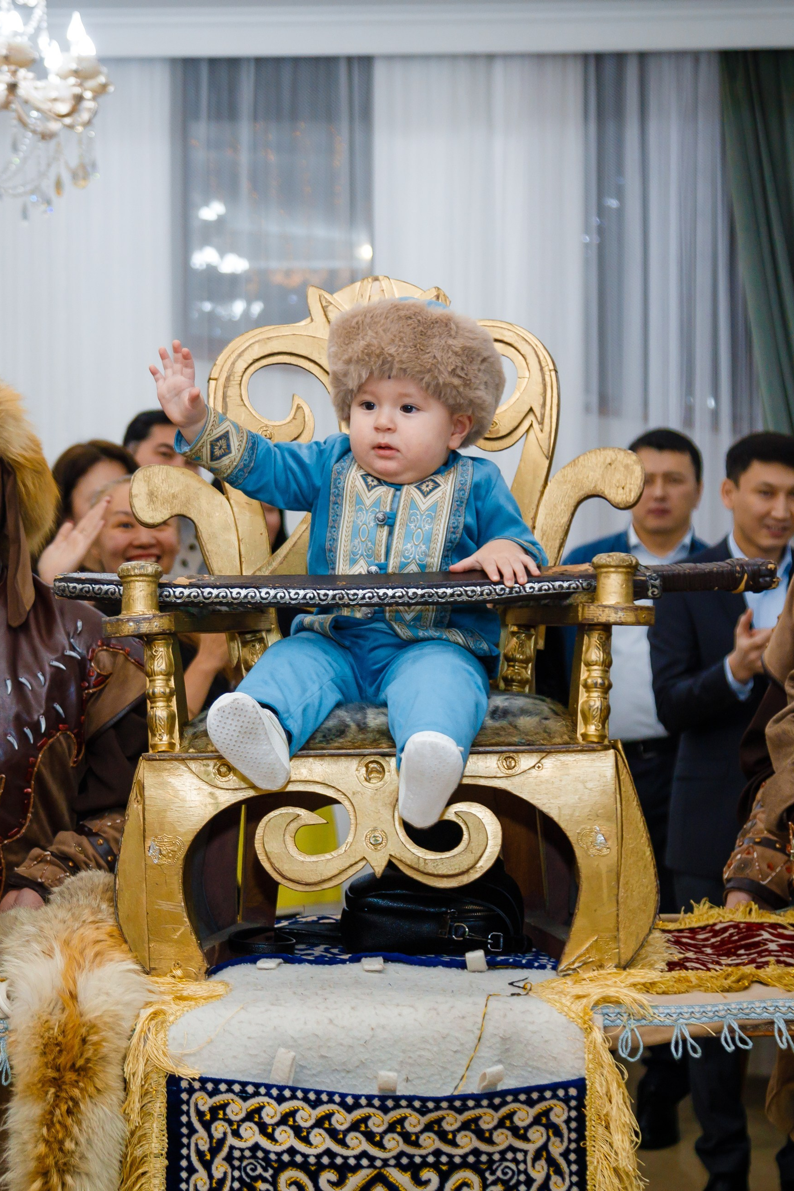 Тусау Кесер