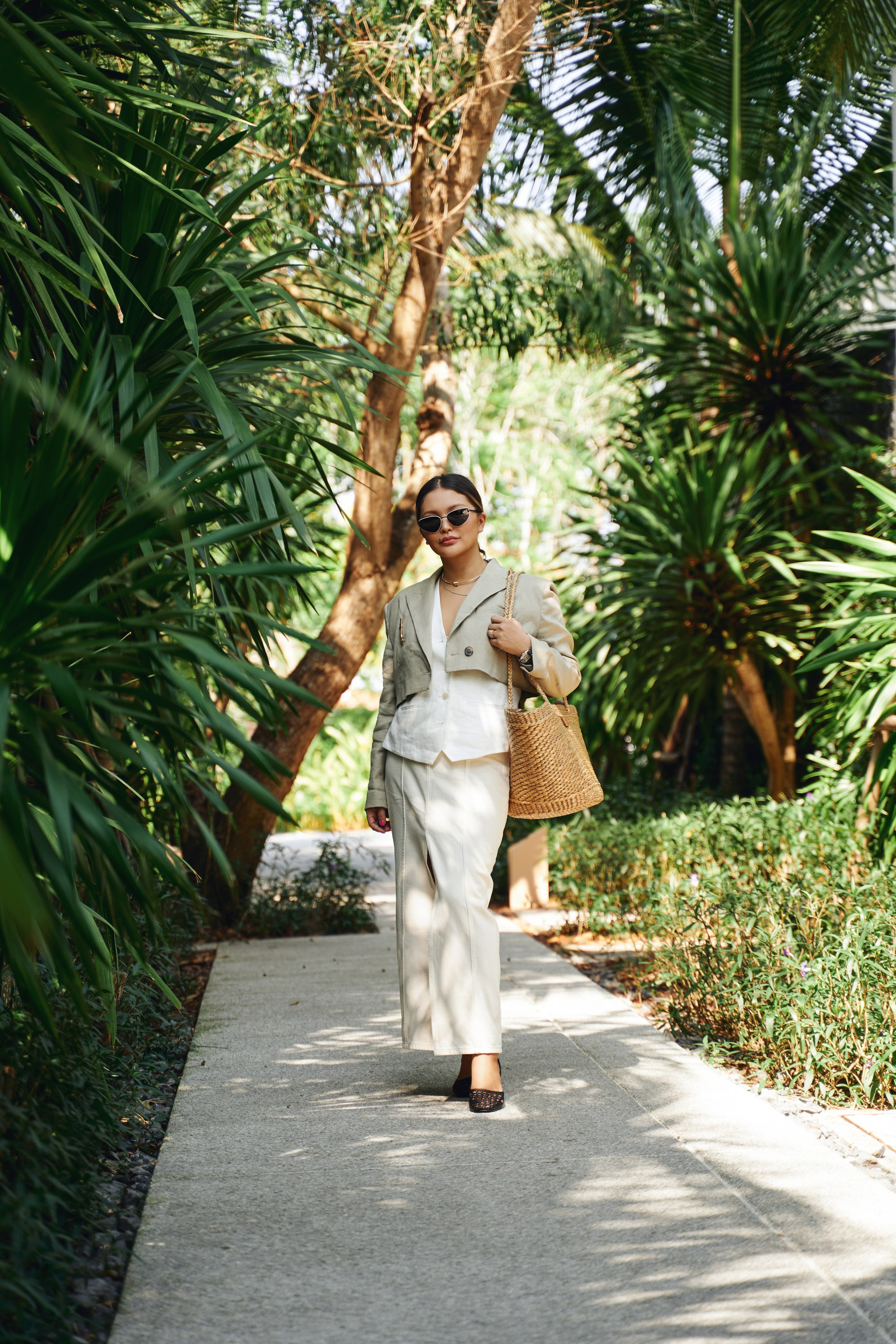 Reviews. Professional Wedding Photography, Portraits, and Studio Photoshoots in Phuket