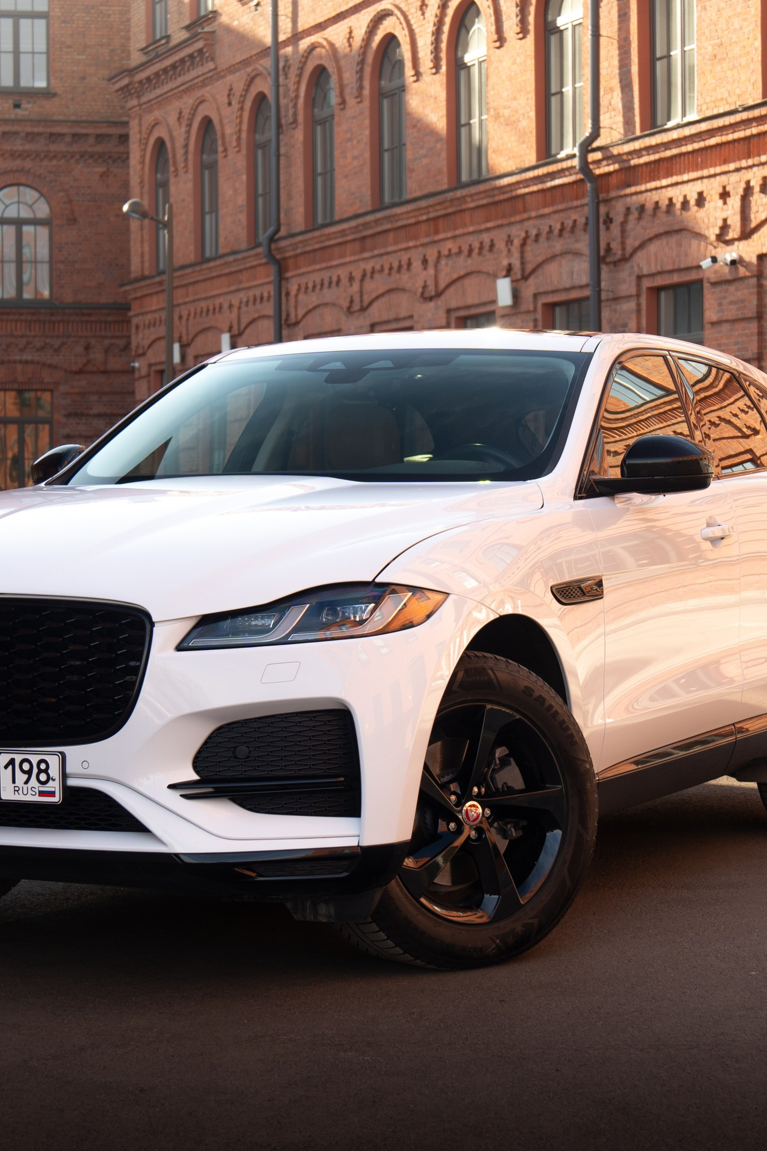 Jaguar F-pace