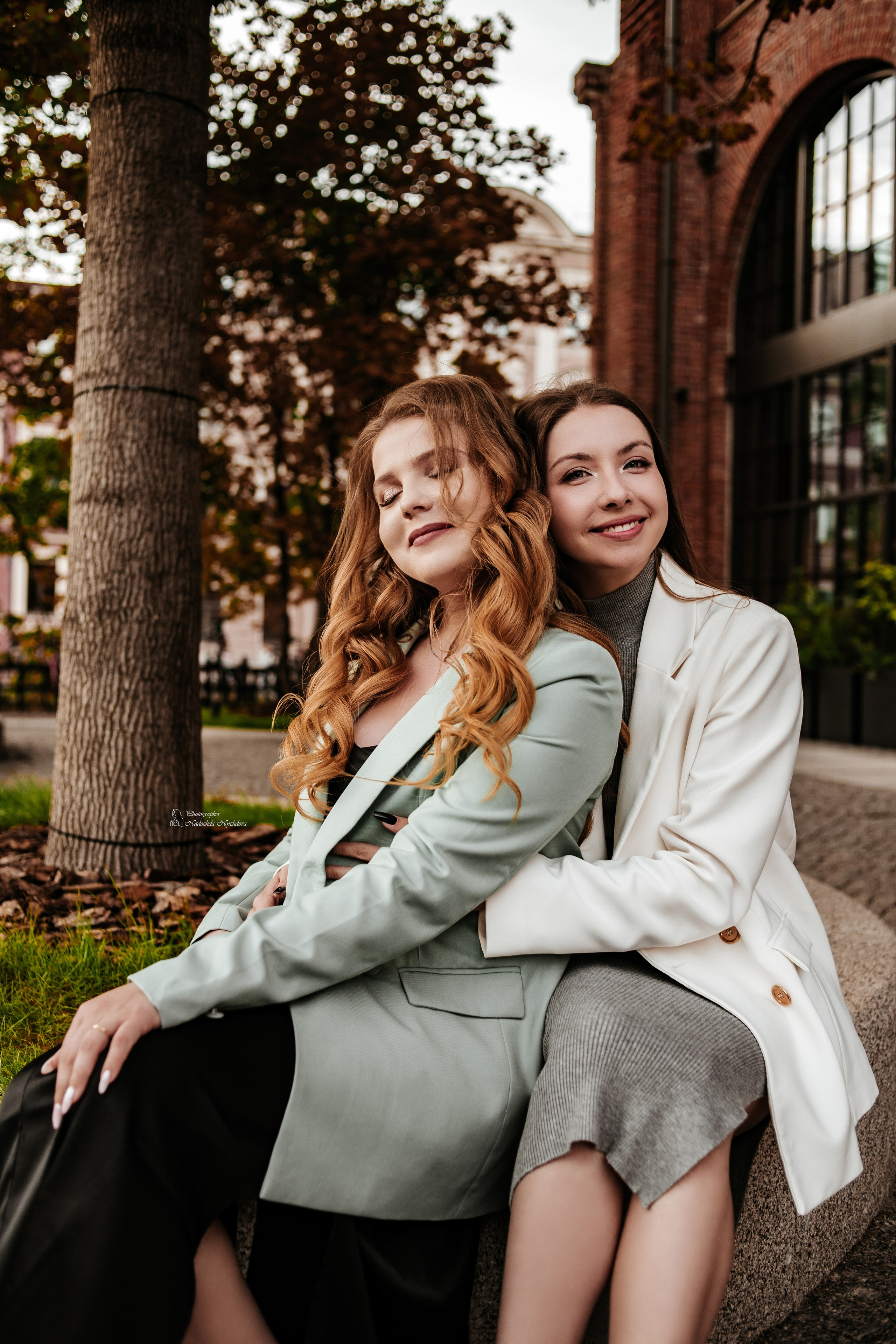 Алёна и Ольга