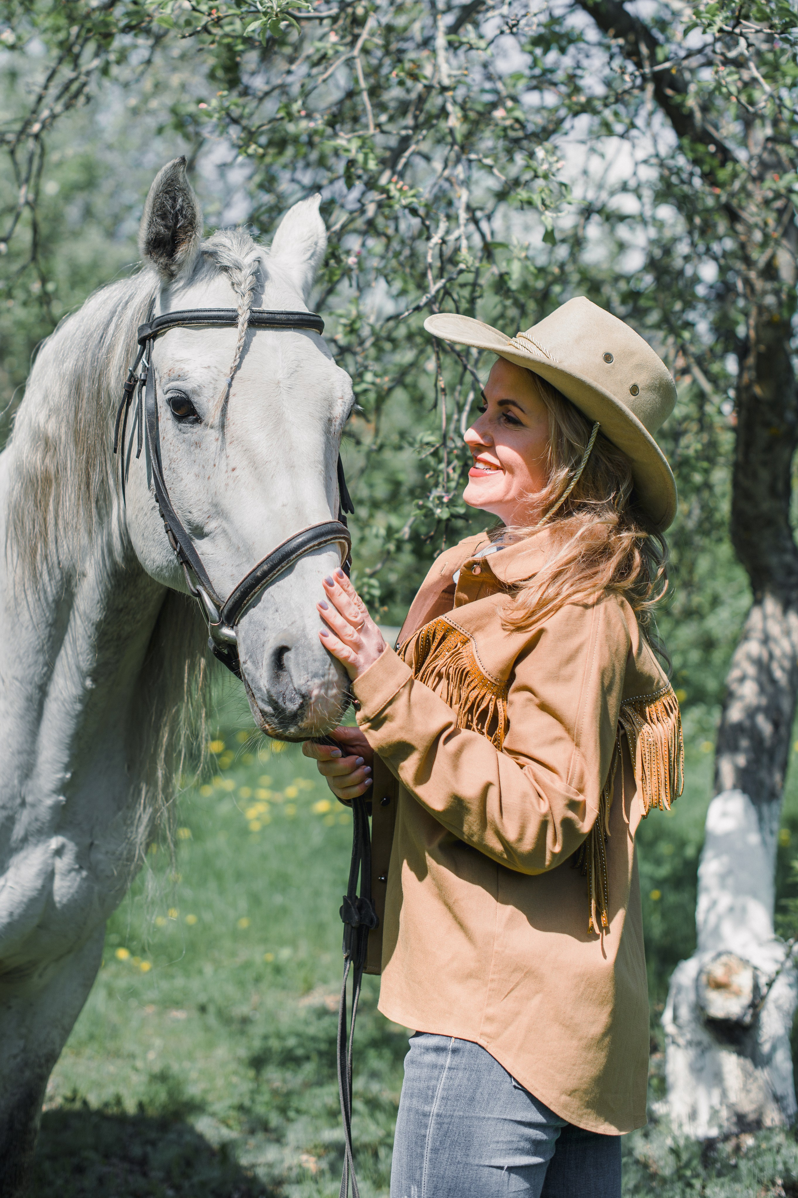 Алёна и&nbsp;Орлик