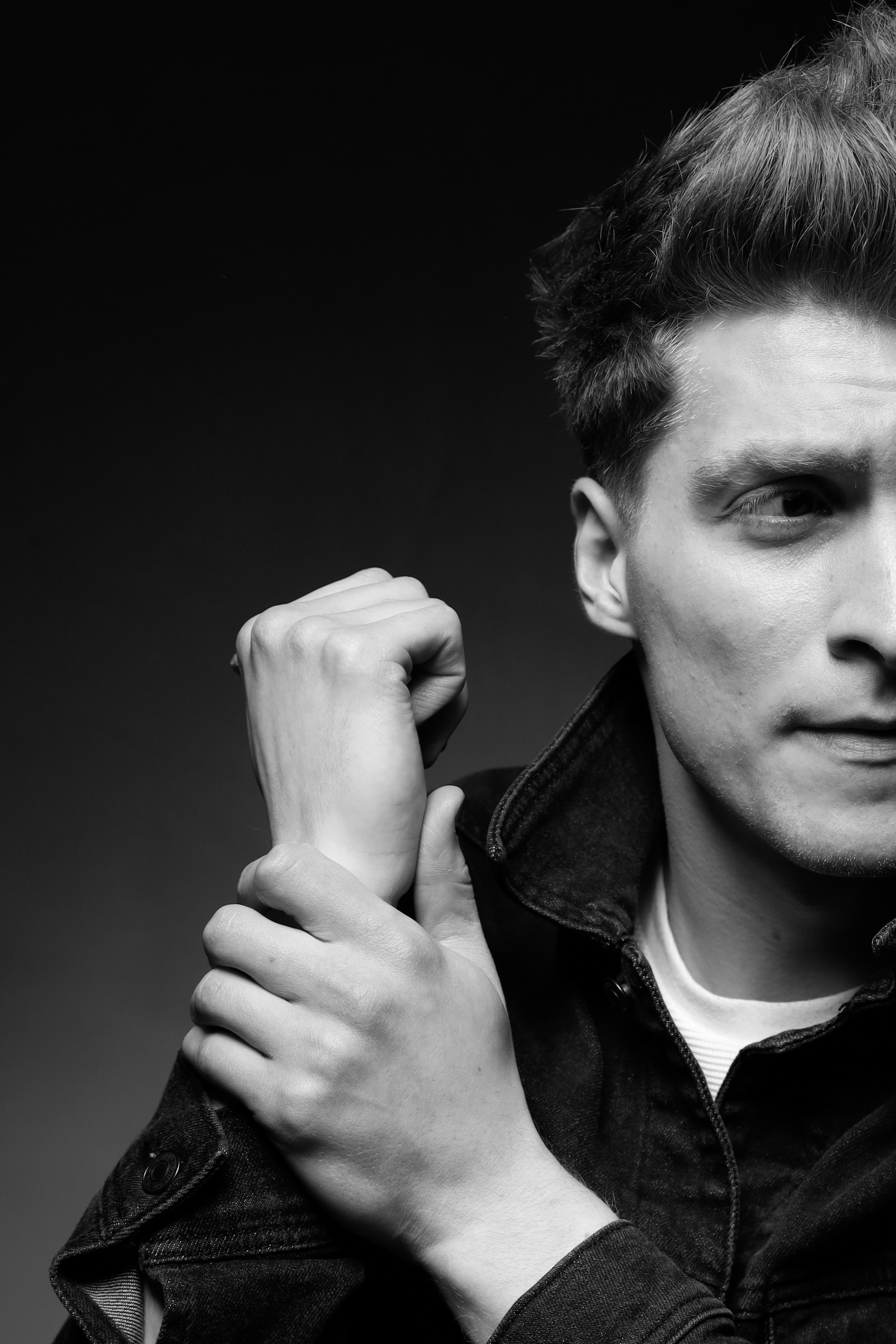 About man. Женский и мужской фотограф в Алматы