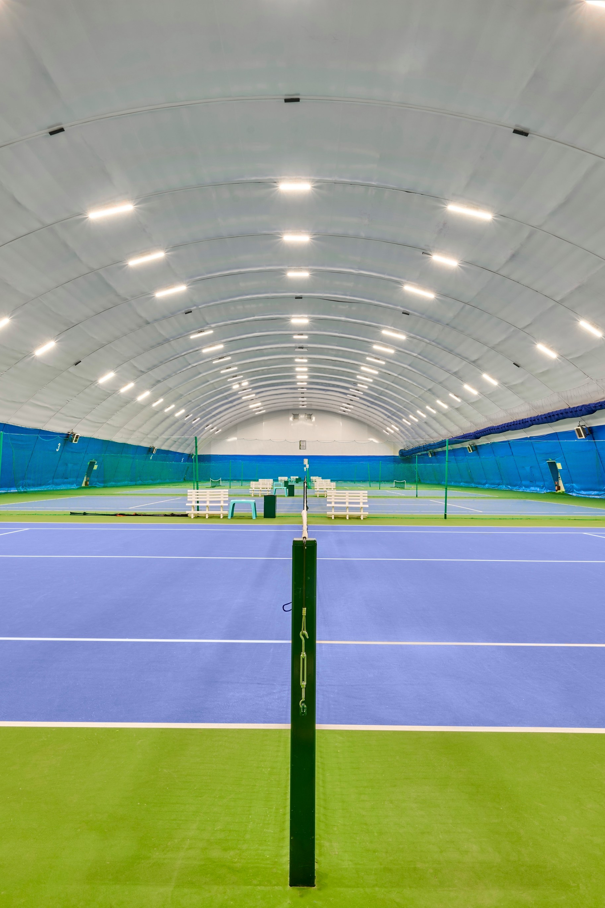 Теннисные корты