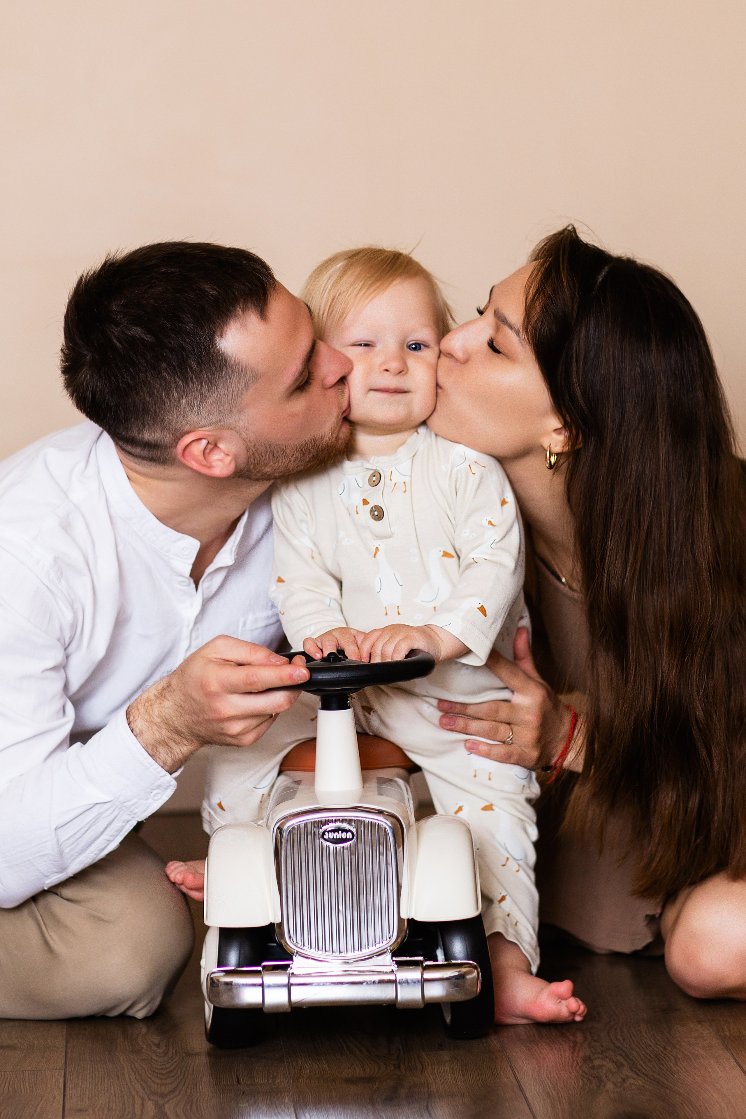 Фотосессия на годик дома