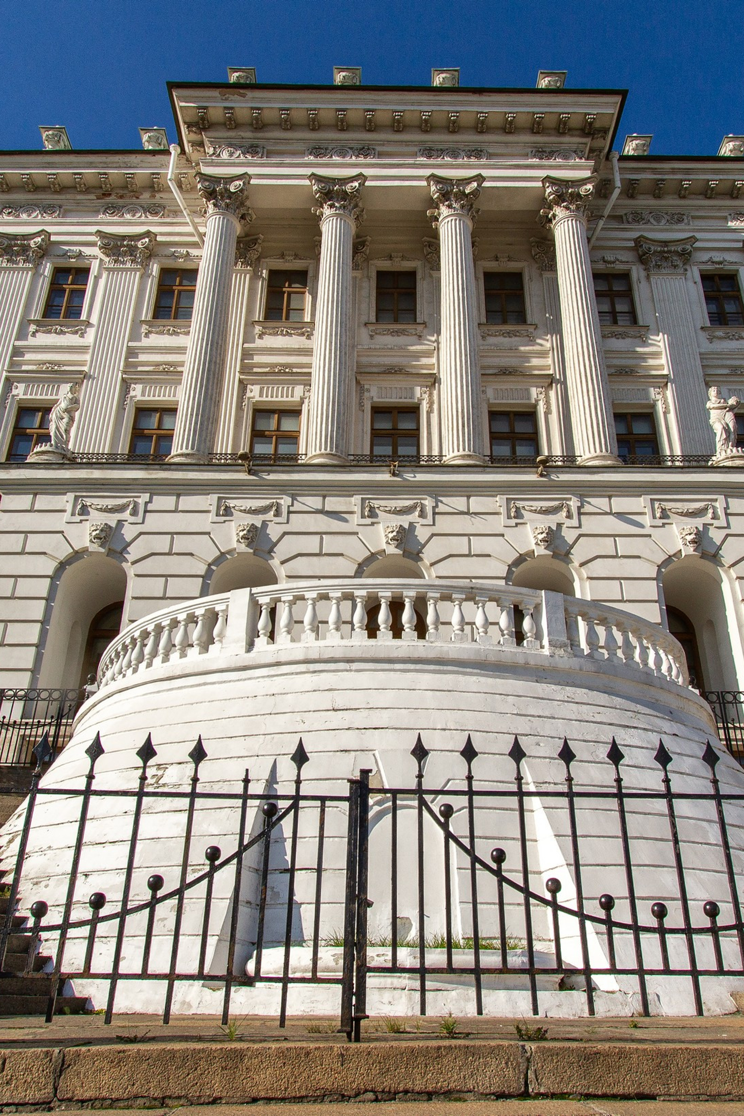 Photography in the city. Photographer Vladimir Baksheev