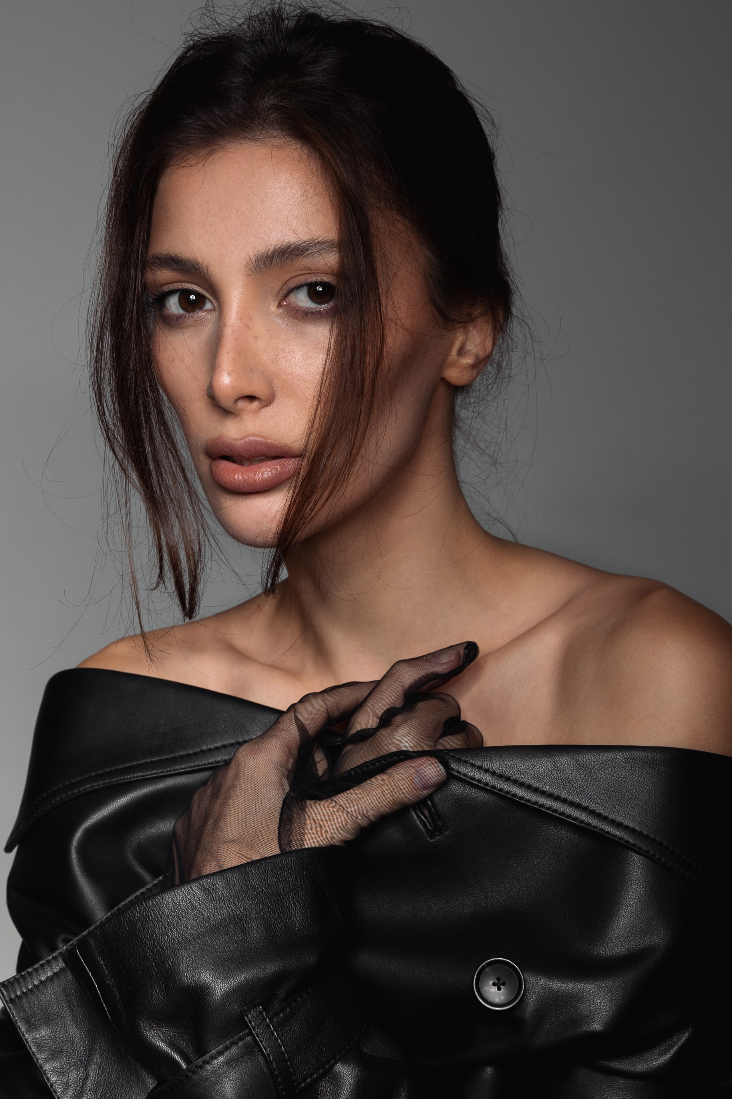 PORTRAITS. EKATERINA MEDYNSKAIA | OFFICIAL