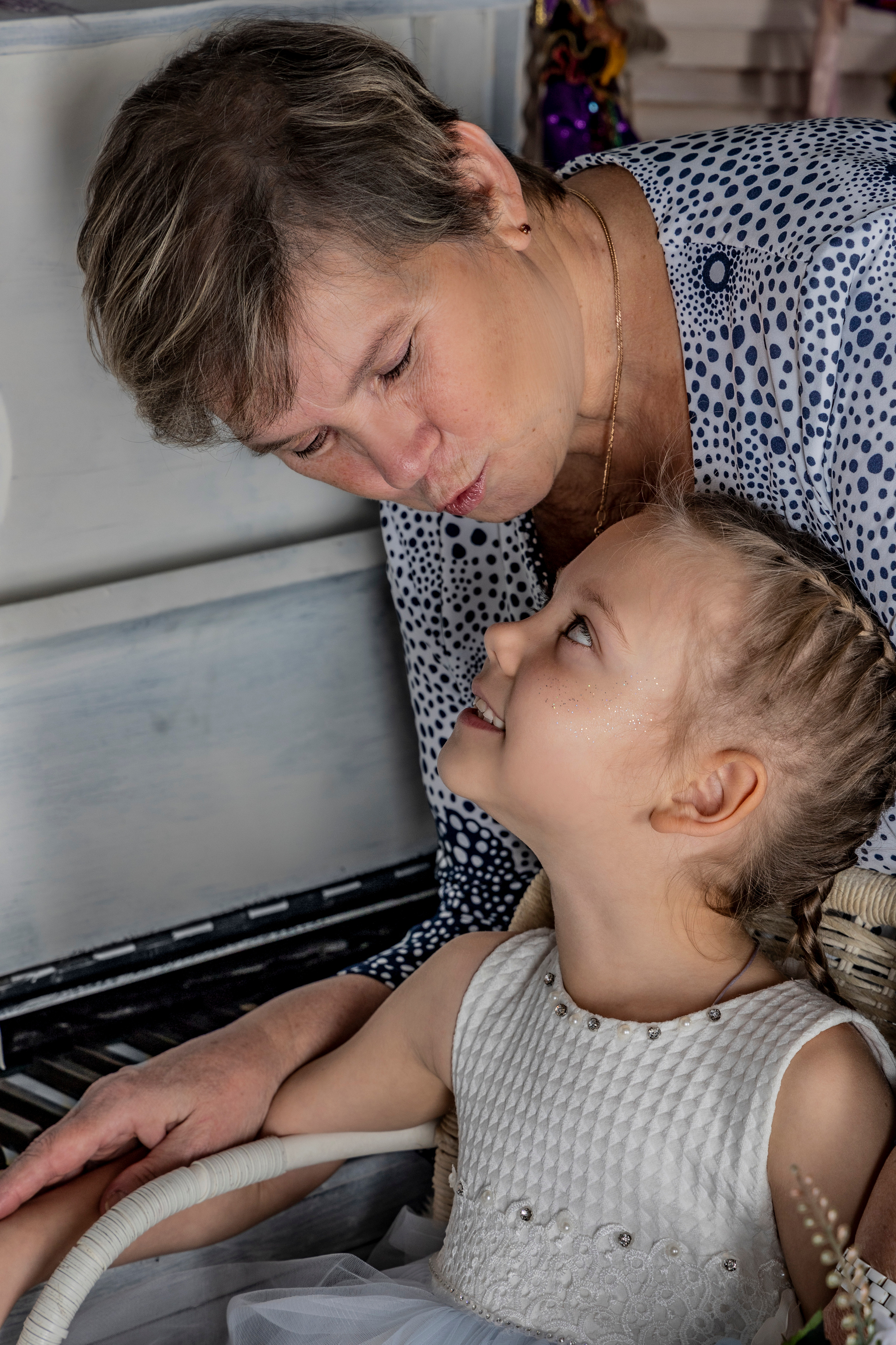 бабушки и внуки