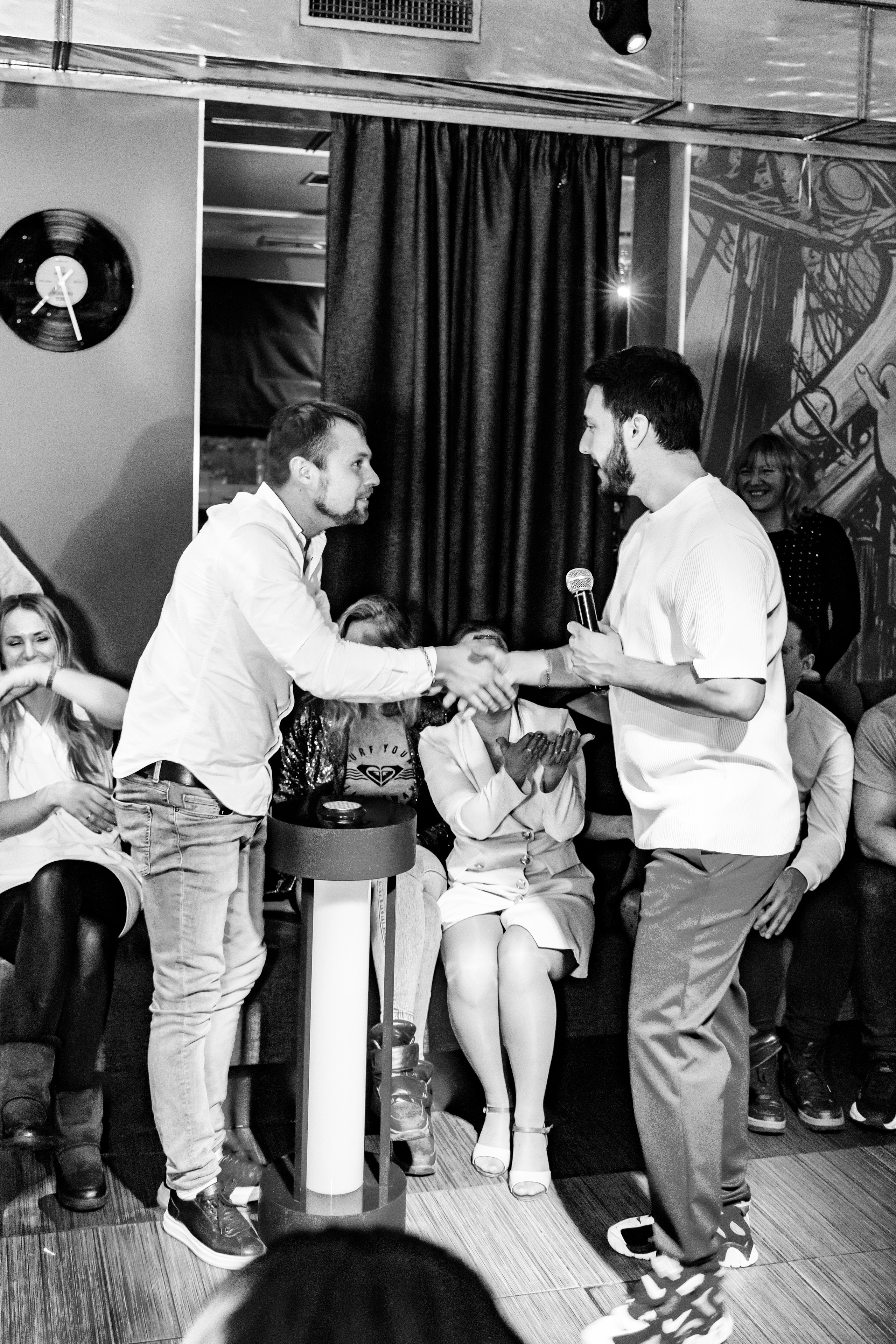 Ми ля (на игре)