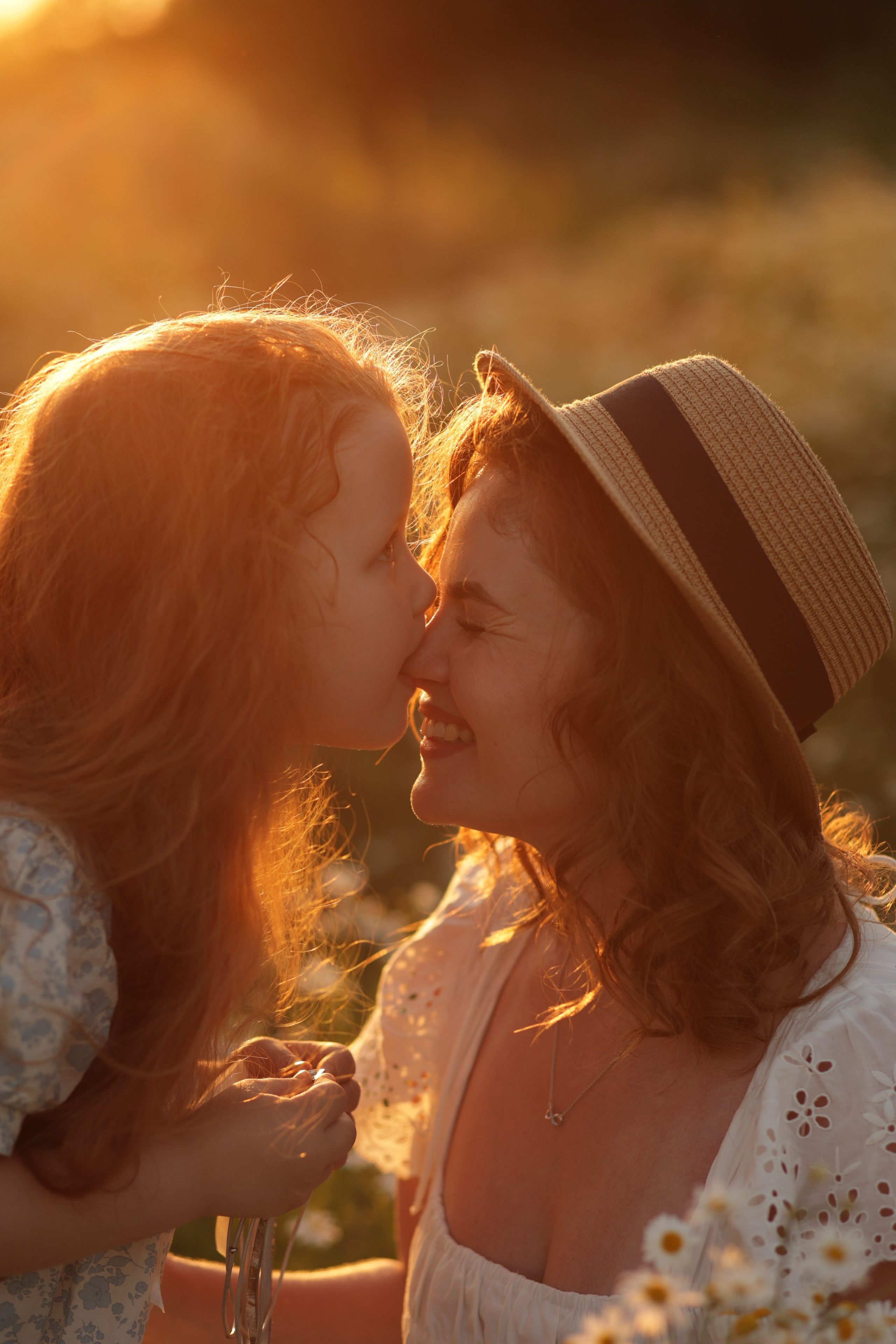 Девчонки в ромашках